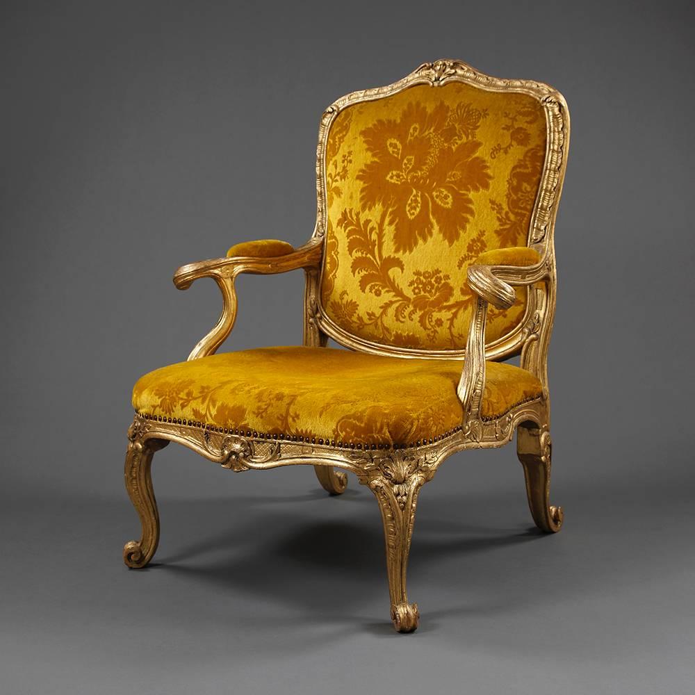 British A near pair of George II Giltwood Chairs For Sale