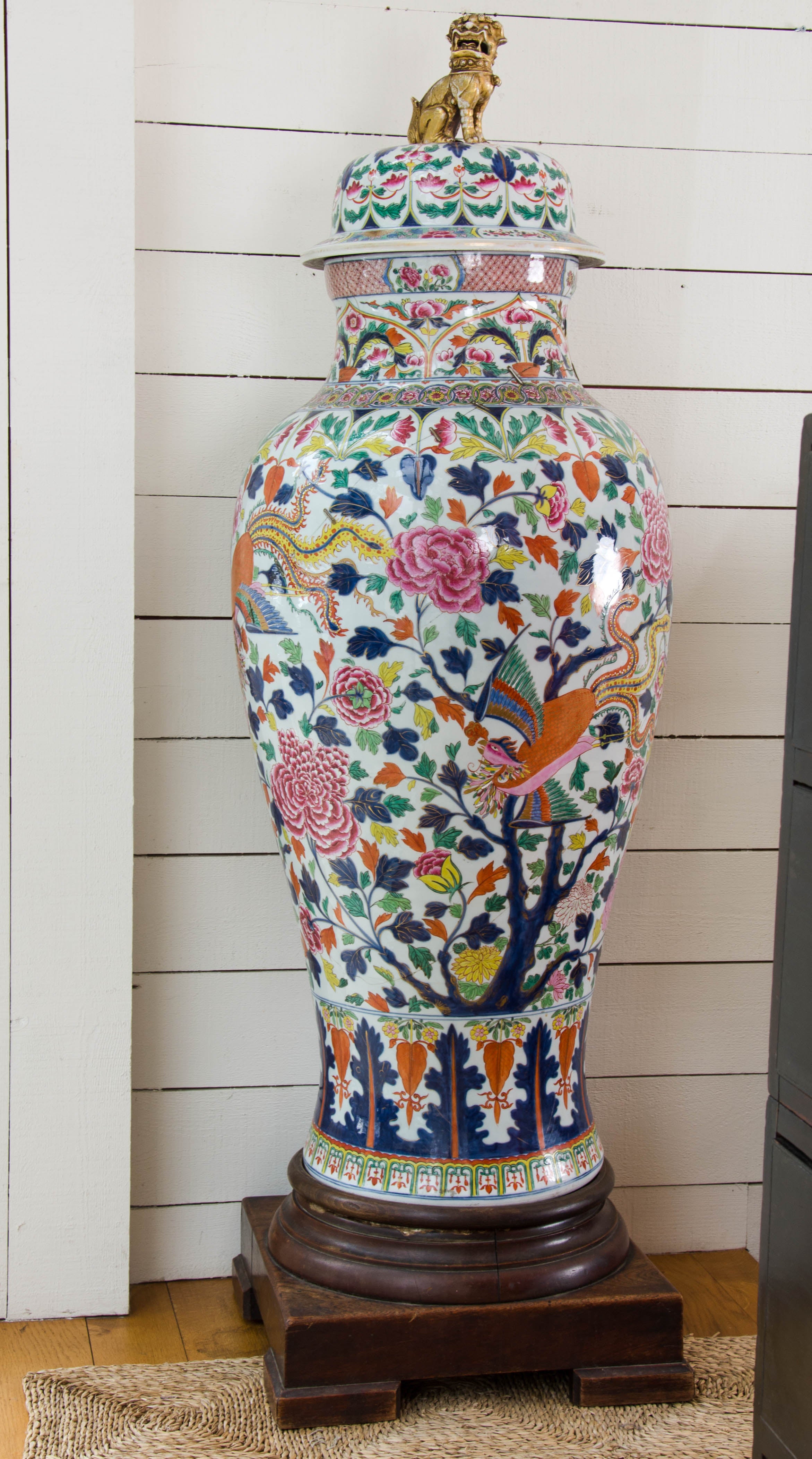 Early 19th Century Chinese Soldier Vase