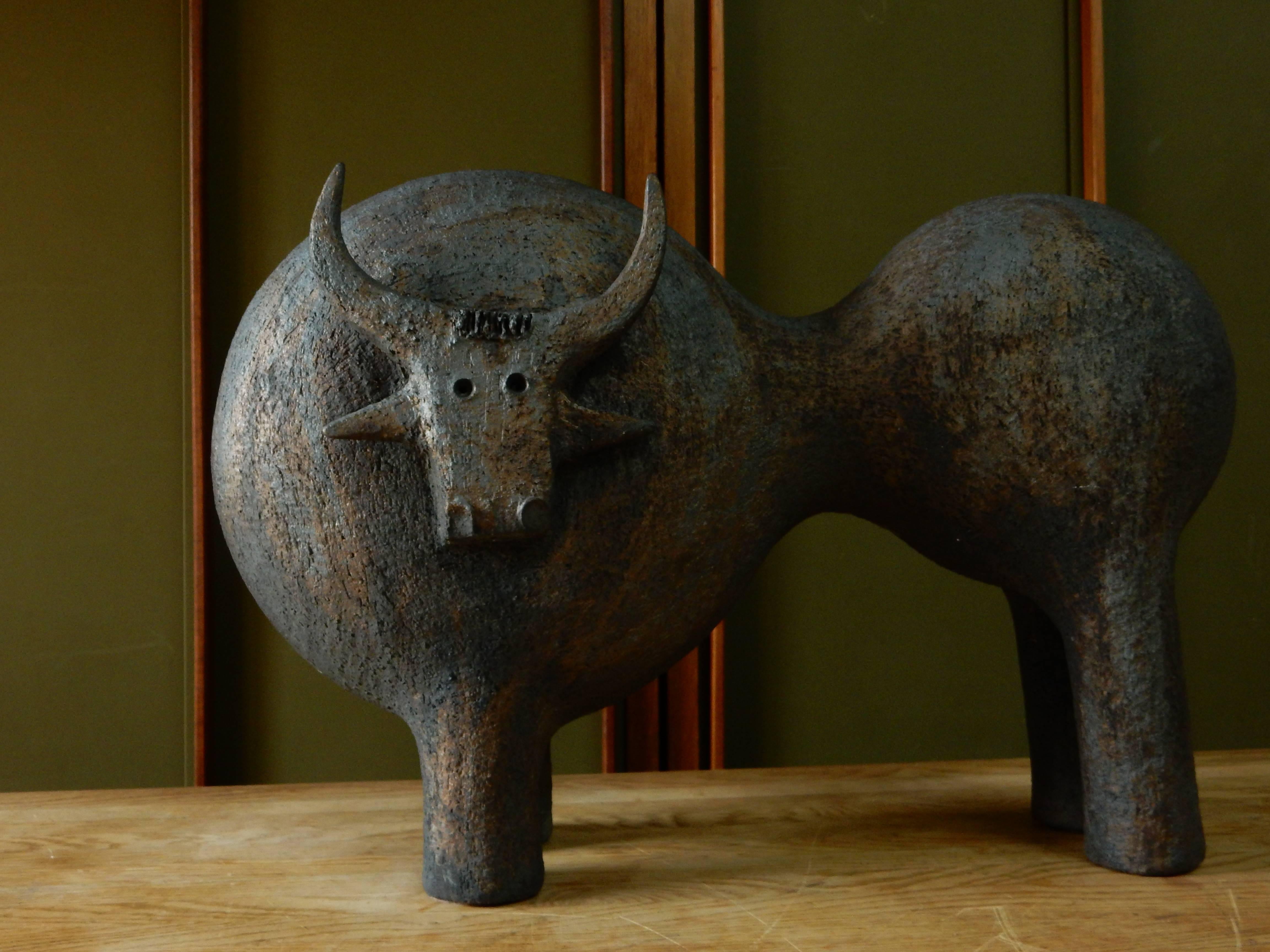 Bull by Dominique Pouchain..(Dieulefit, Drôme).
Most recent ceramic work from the artist.