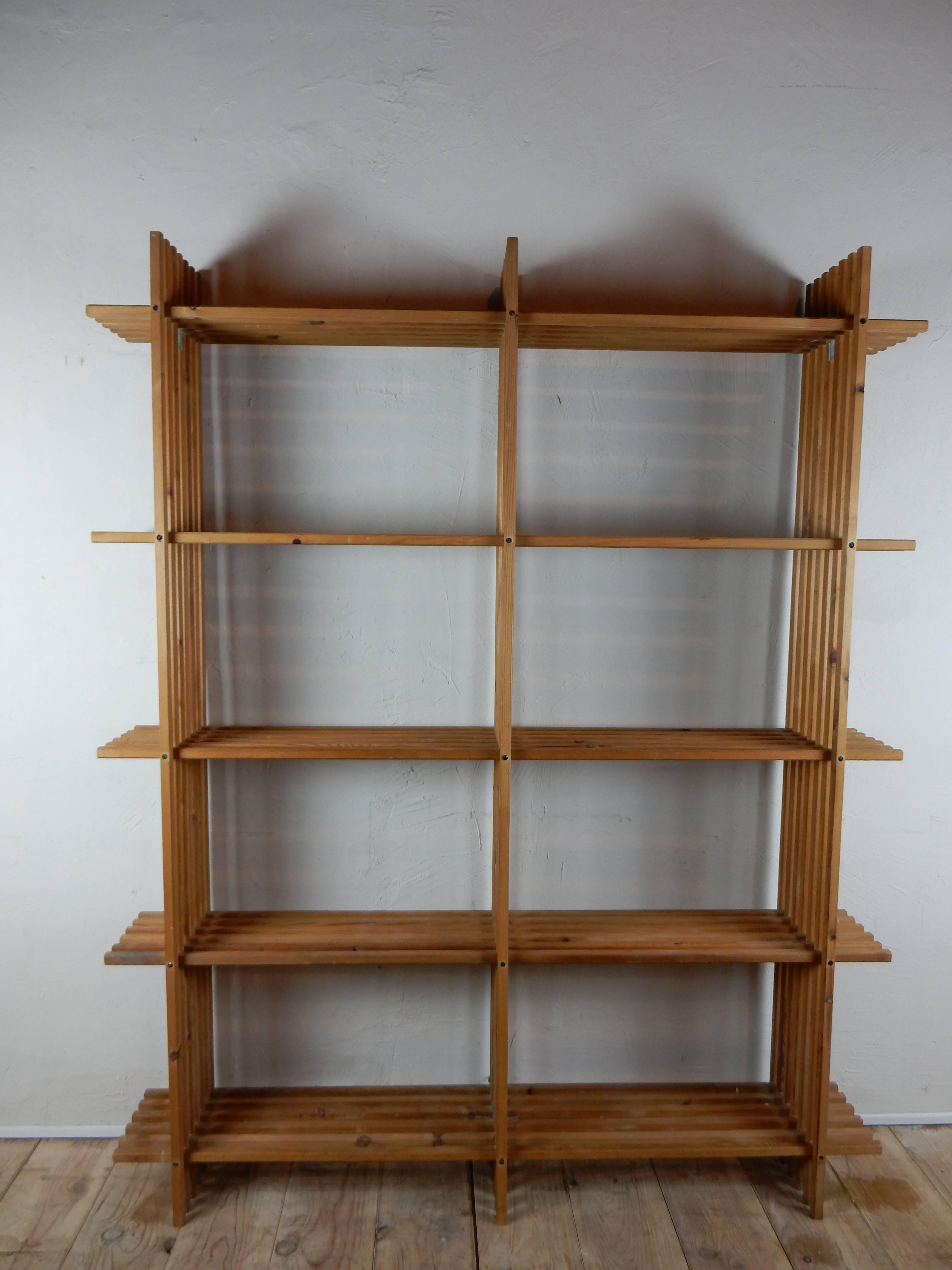 Danish 1960 Bookshelf In Good Condition In Couzon au Mont d'Or, FR