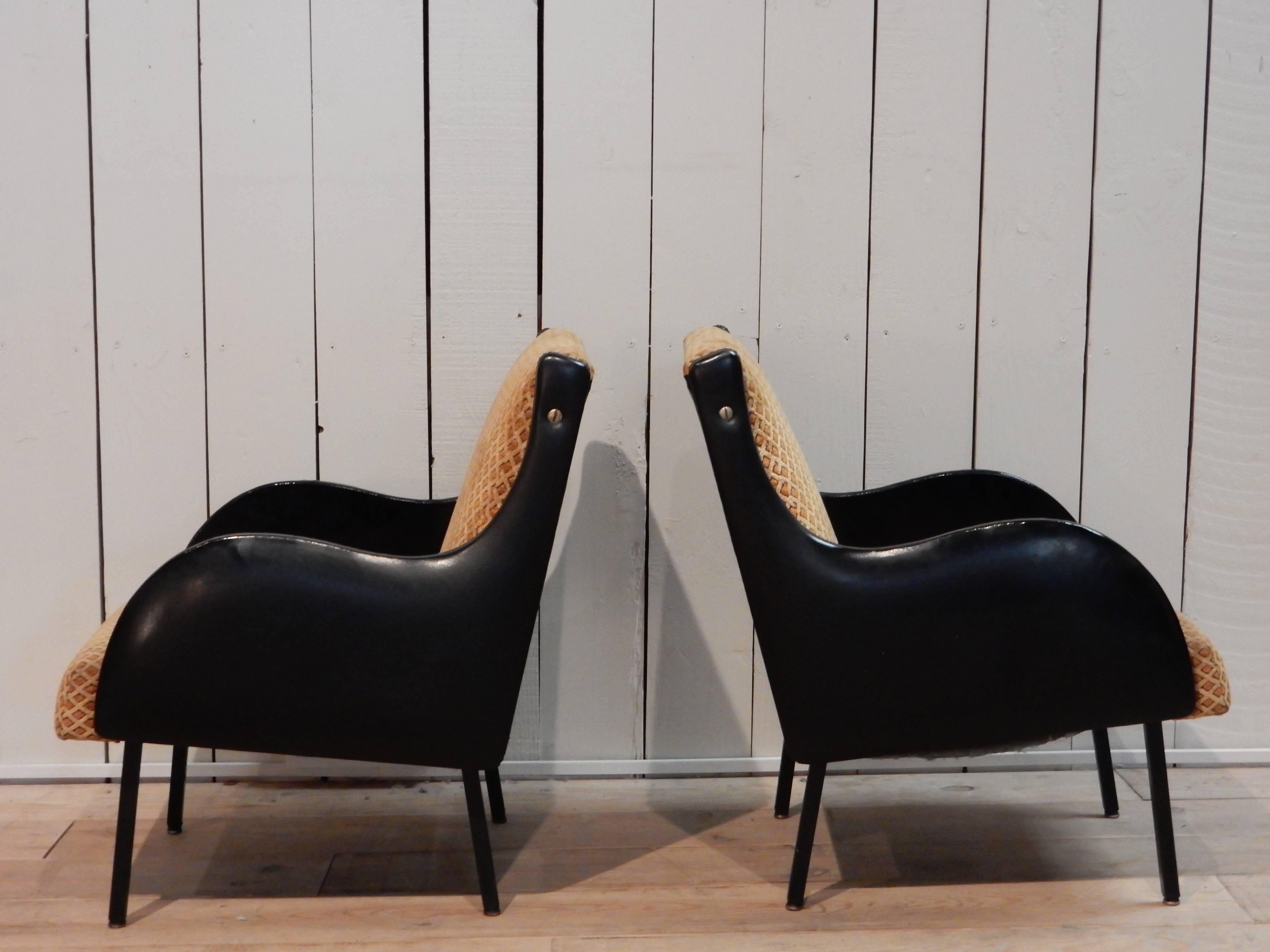 1960 Pair of Beautiful Italian Armchair In Good Condition In Couzon au Mont d'Or, FR