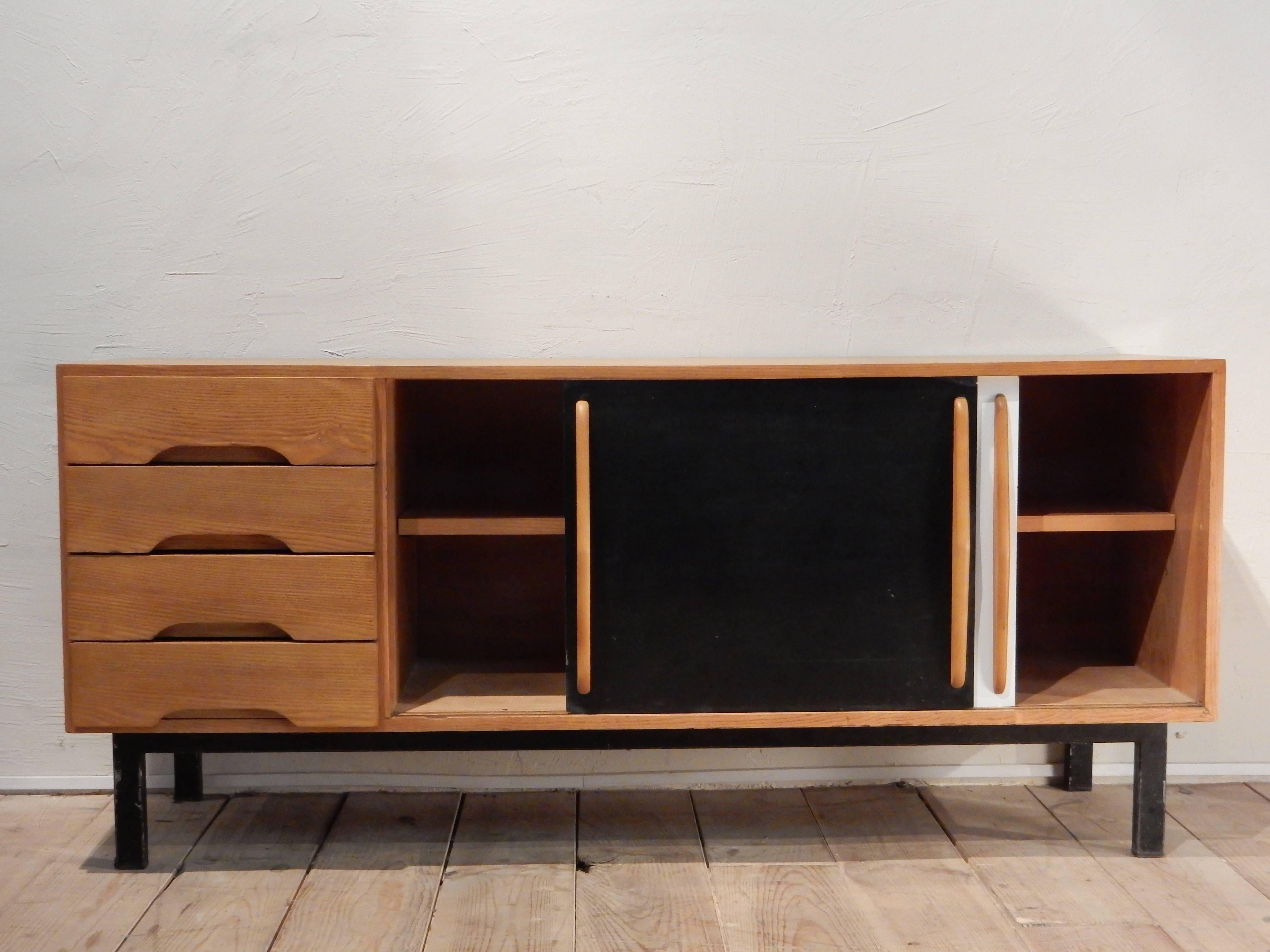 Charlotte Perriand Original Cansado Sideboard, 1959 In Good Condition In Couzon au Mont d'Or, FR