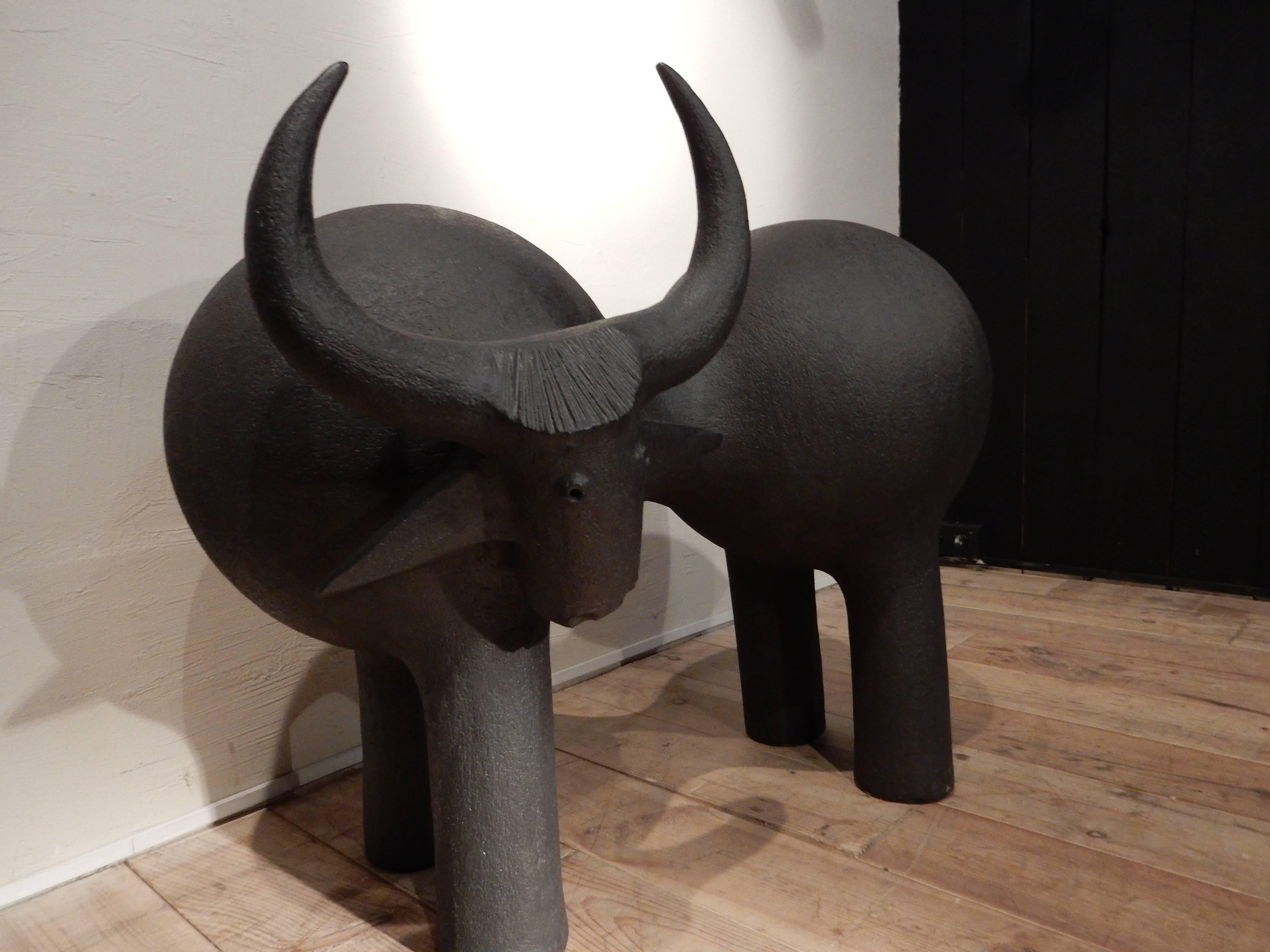 An unique Cyrille Husson artwork: big bull ceramic sculpture with a beautiful black ardoise color;