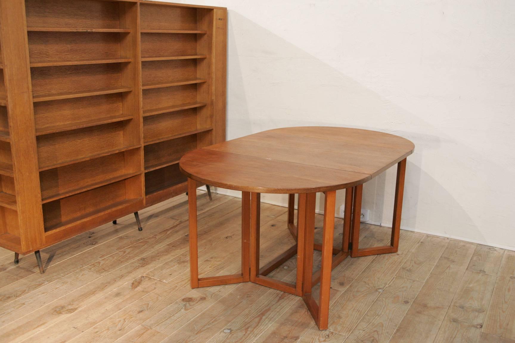 Architonic Midcentury Extending Dinning Table In Good Condition For Sale In Couzon au Mont d'Or, FR