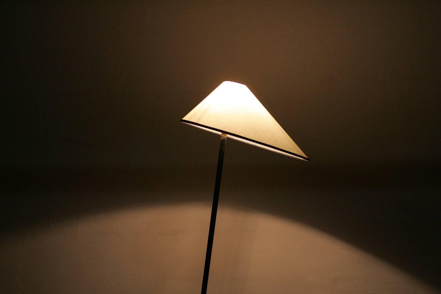 1950 French Floor Lamp In Excellent Condition For Sale In Couzon au Mont d'Or, FR