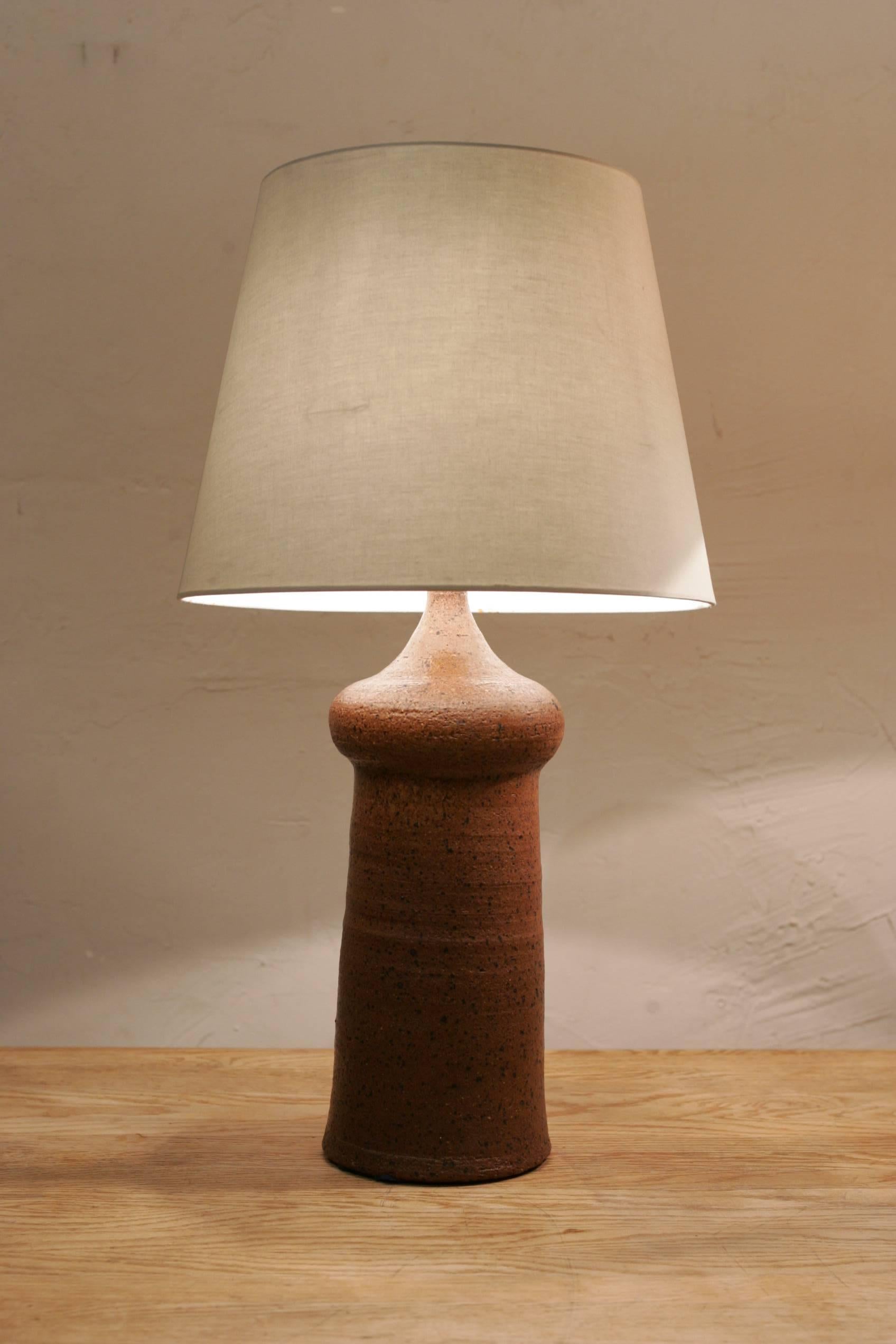 1950, French ceramic lamp with a new abat-jour.