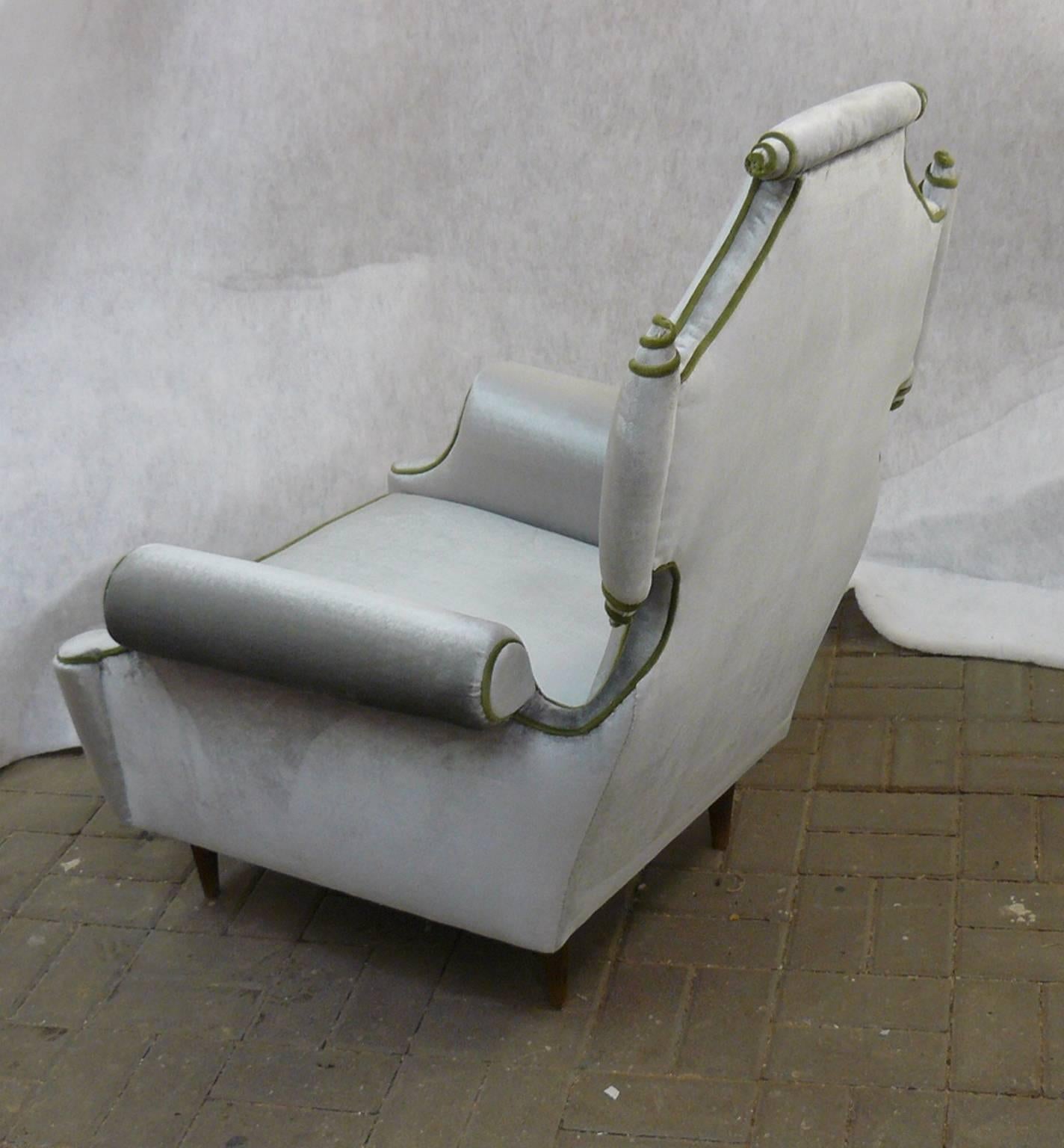 20th Century 1950s Italian Venetian Pair of Armchairs in Hollywood Regency Style For Sale