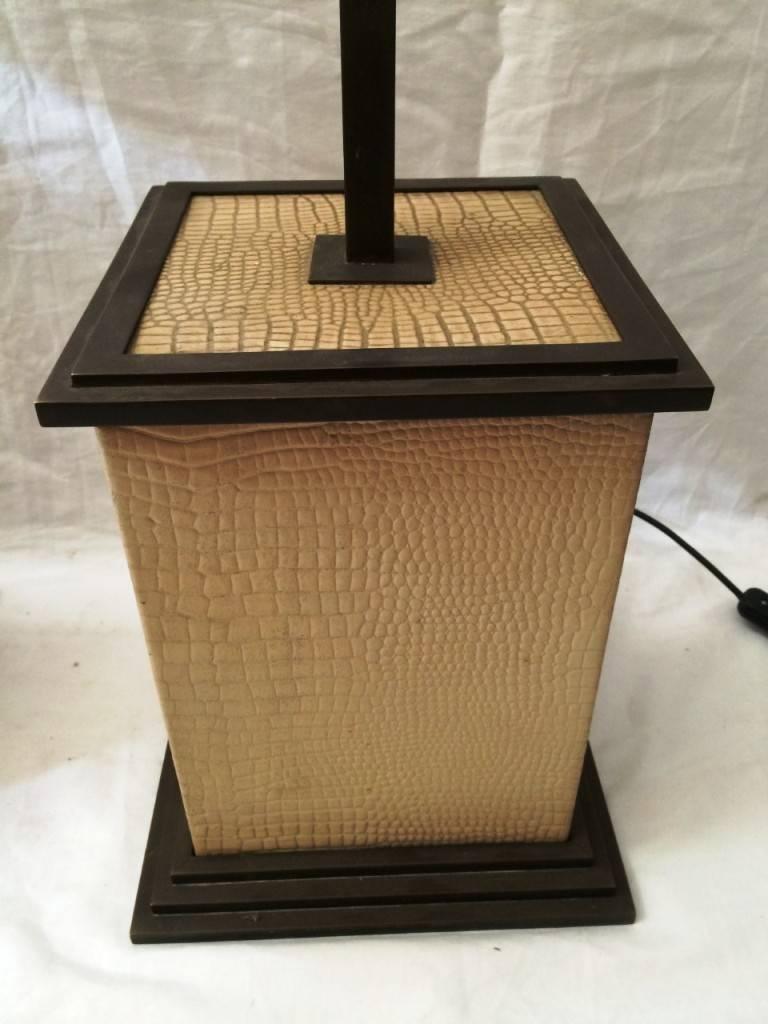 Mid-Century Modern Pair of 1970's brass and leather table lamps For Sale