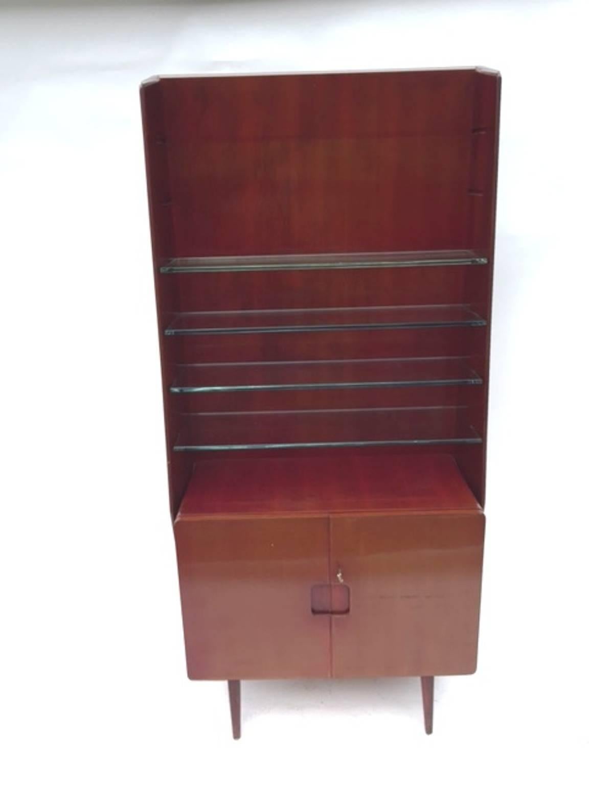 Bookcase Display Cabinet 1950s Italian by Vittorio Valabrega For Sale 3