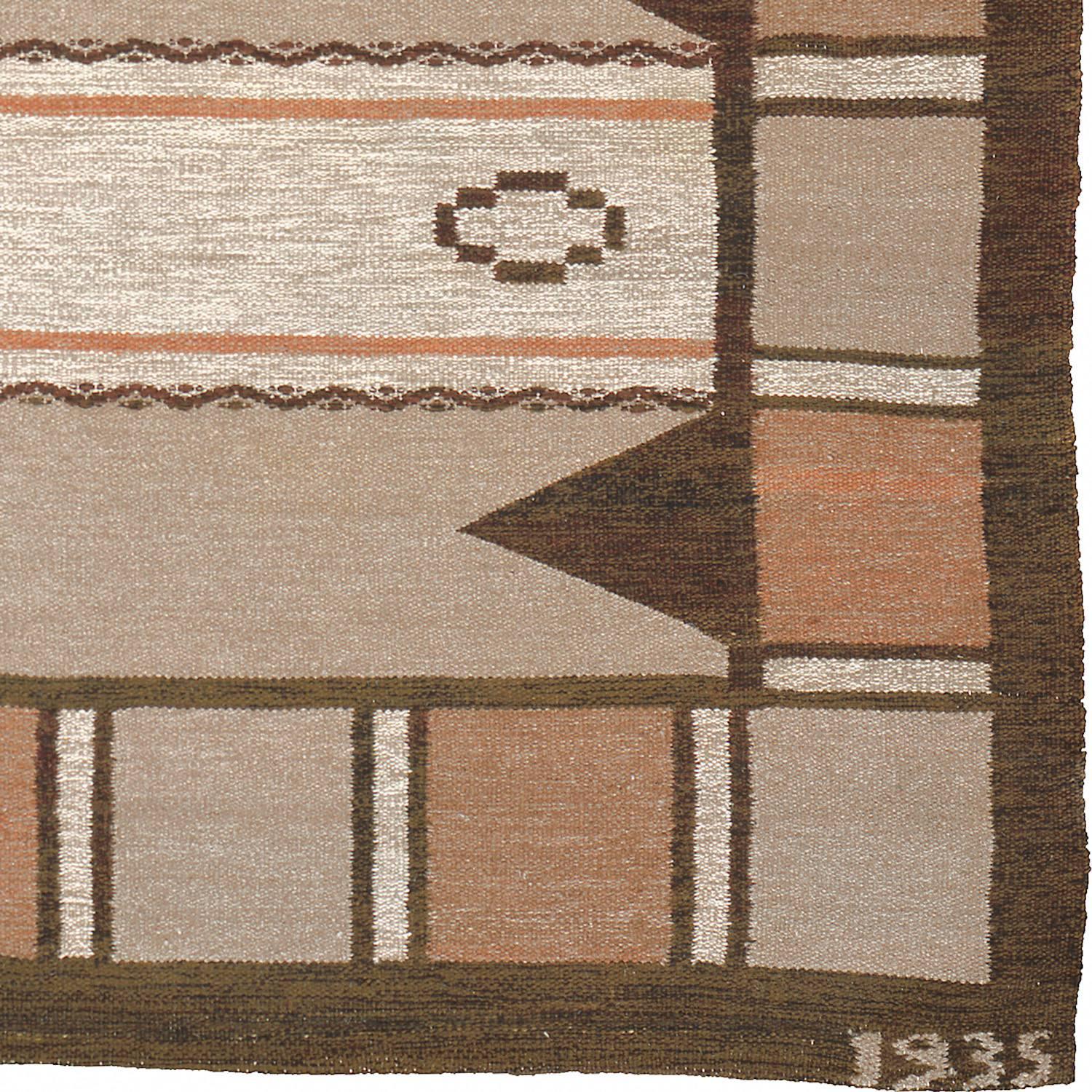Hand-Woven Early 20th Century Swedish Flat-Weave Carpet For Sale