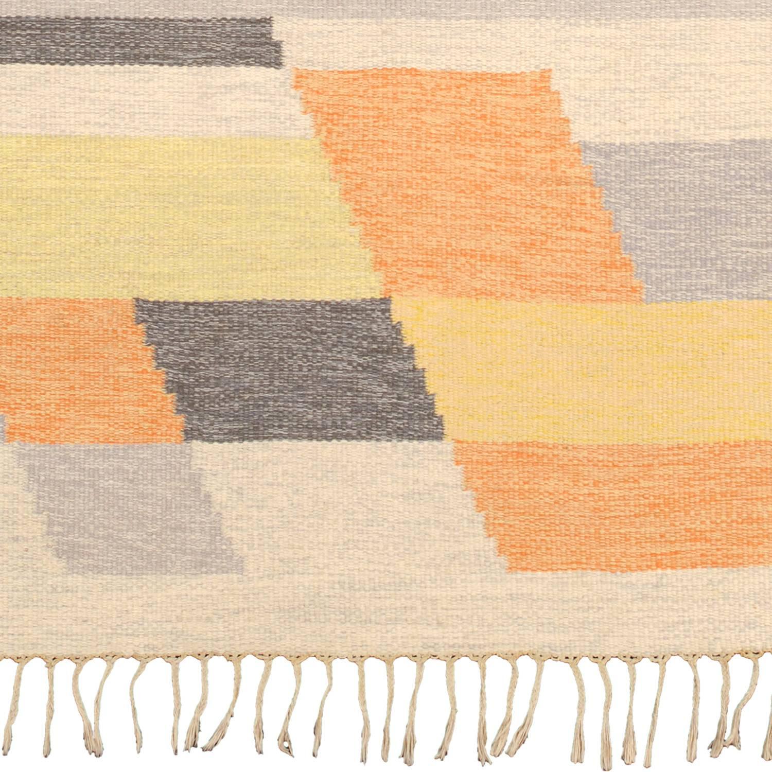 20th Century Swedish Flat-Weave Carpet In Excellent Condition For Sale In New York, NY