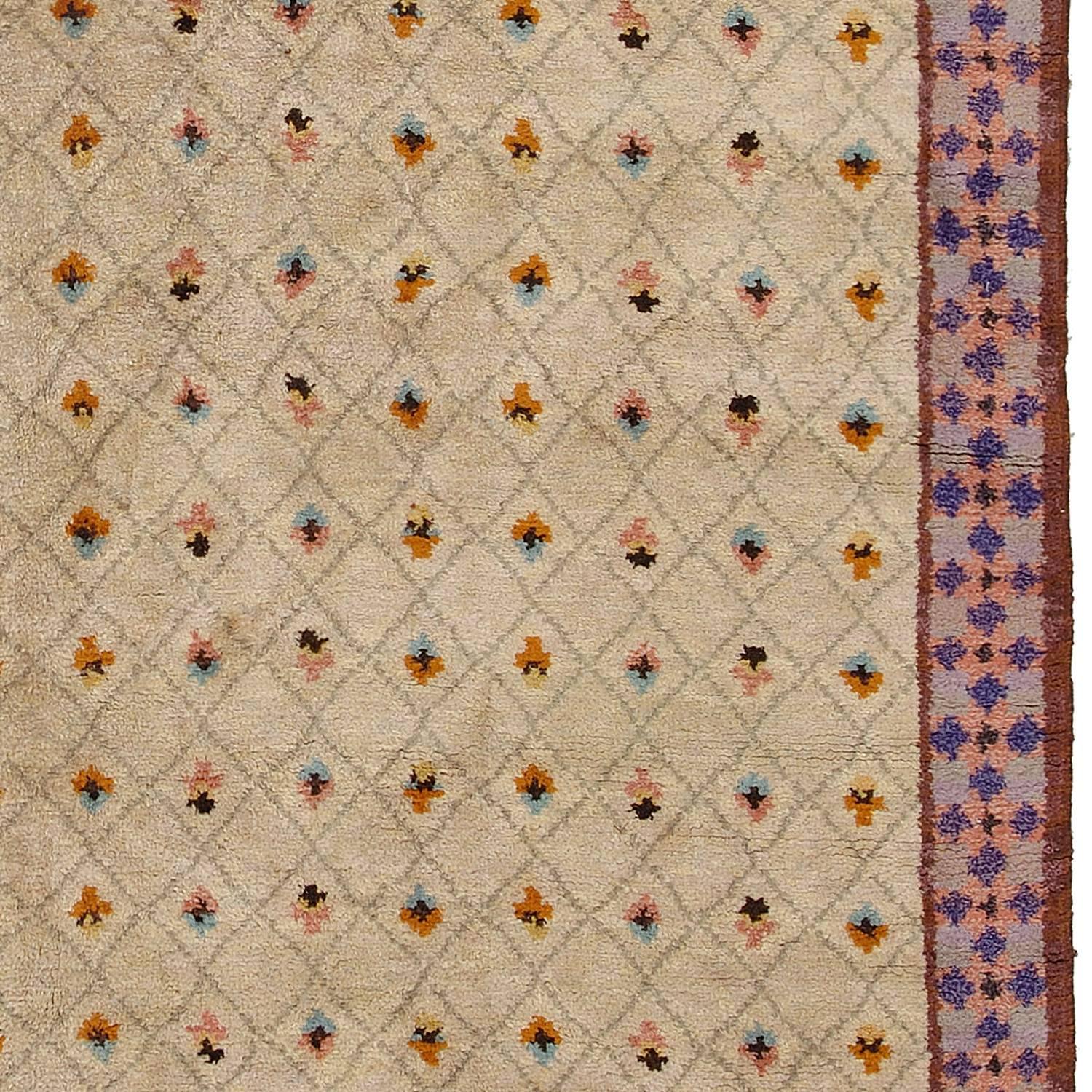 Mid 20th Century Swedish Pile-Weave Carpet by Konst Fluten In Excellent Condition For Sale In New York, NY