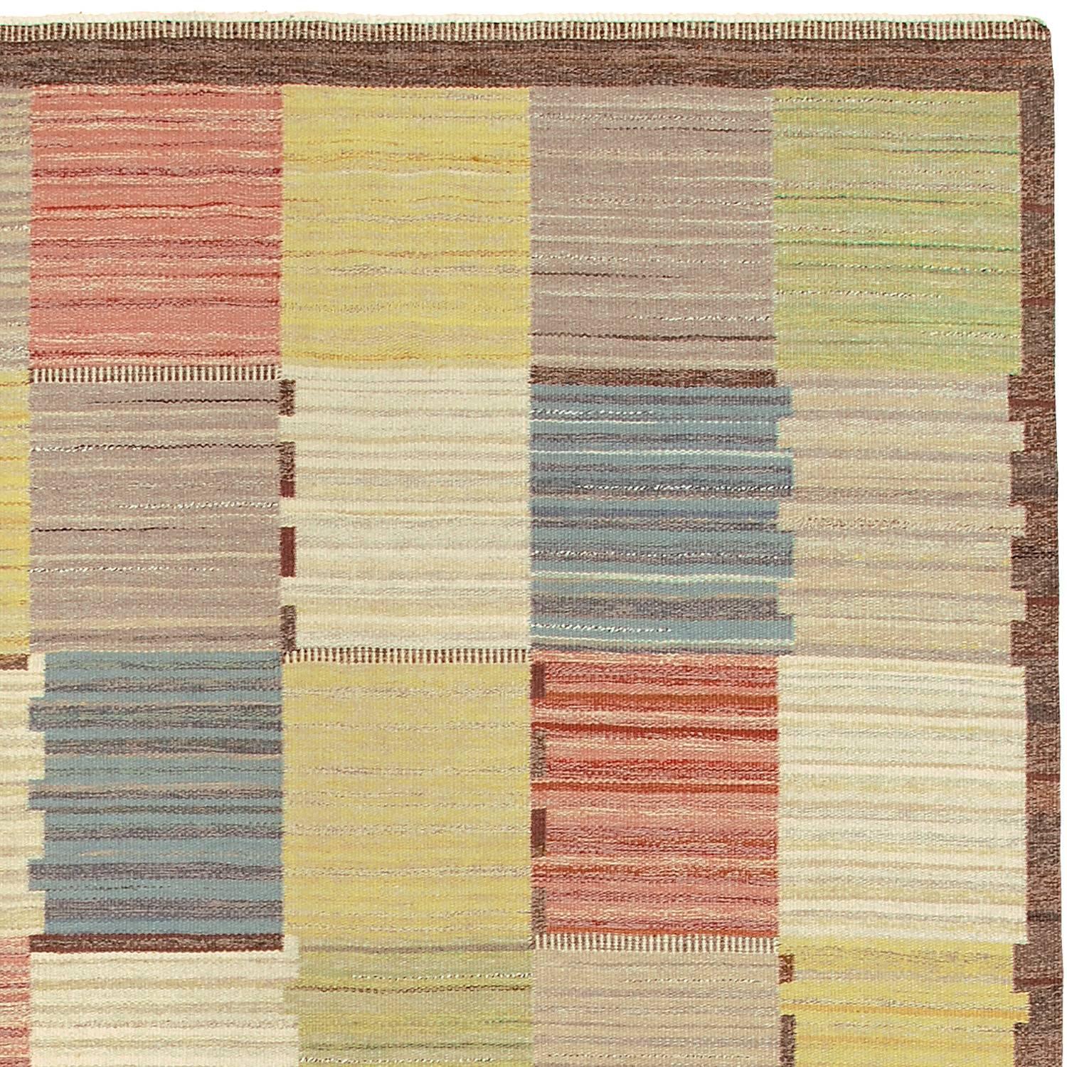 Hand-Woven 20th Century Swedish Flat-Weave Carpet For Sale