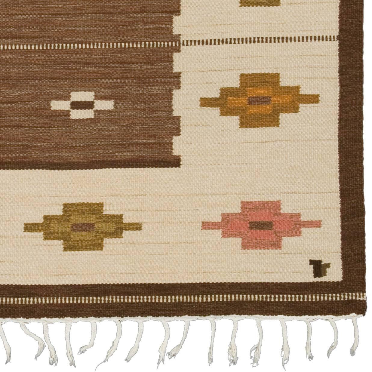 20th century Swedish flat-weave carpet, attributed to Erik Lunberg, Vävaregarden Eringsboda.