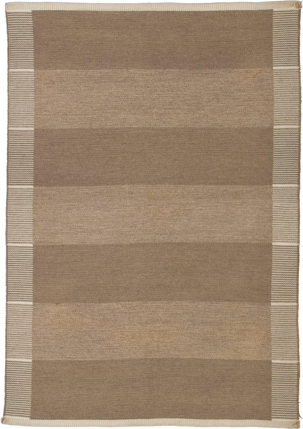 Scandinavian Modern Early 20th Century Swedish Double-Sided Flat-Weave Carpet For Sale
