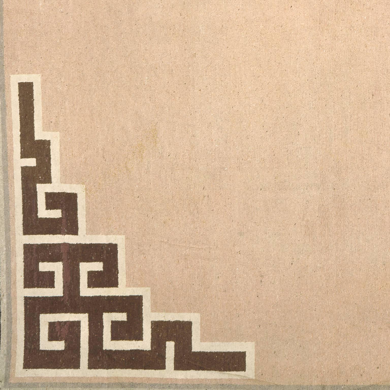 Tapis mongol du début du XXe siècle État moyen - En vente à New York, NY