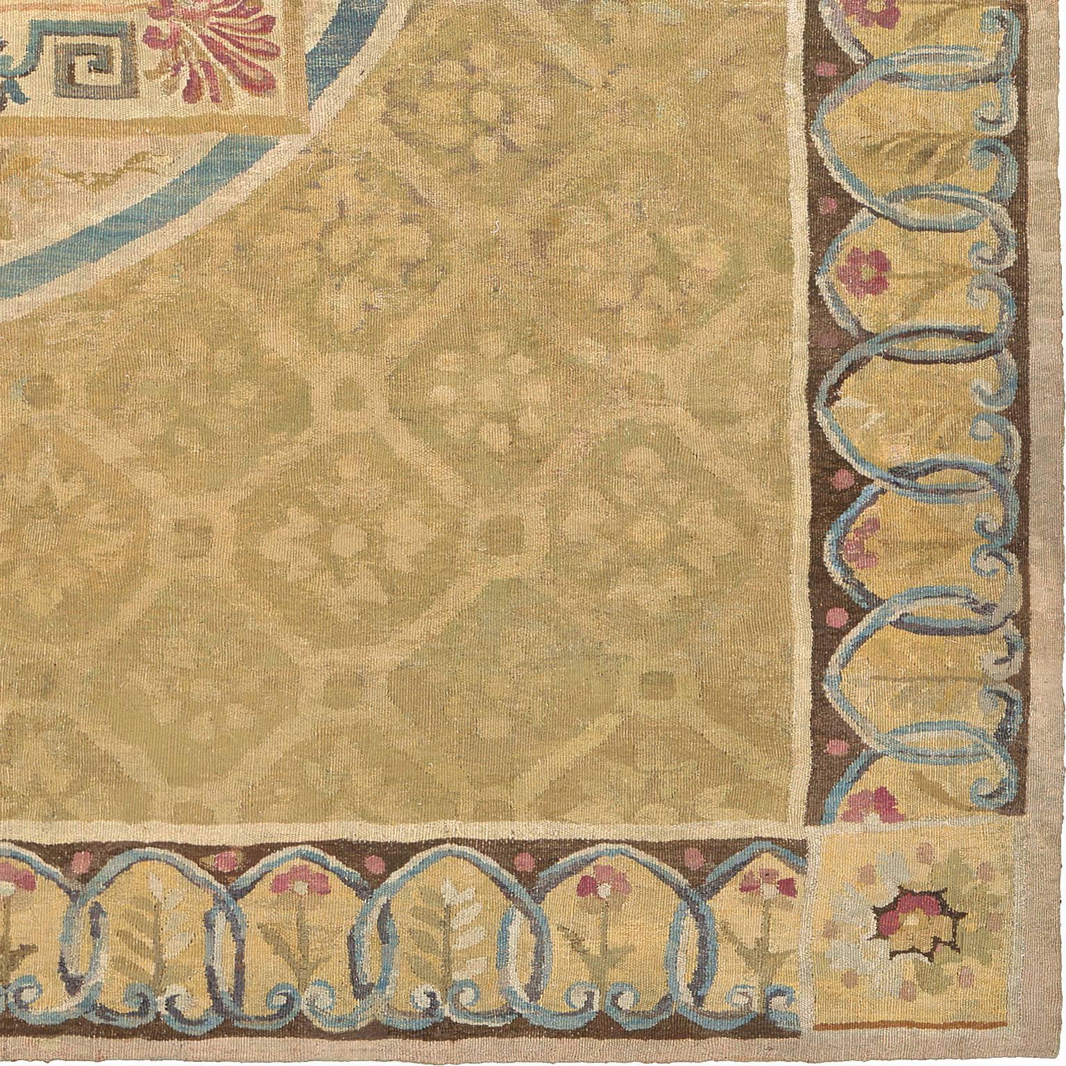 Late 18th century Aubusson carpet.
Directoire.