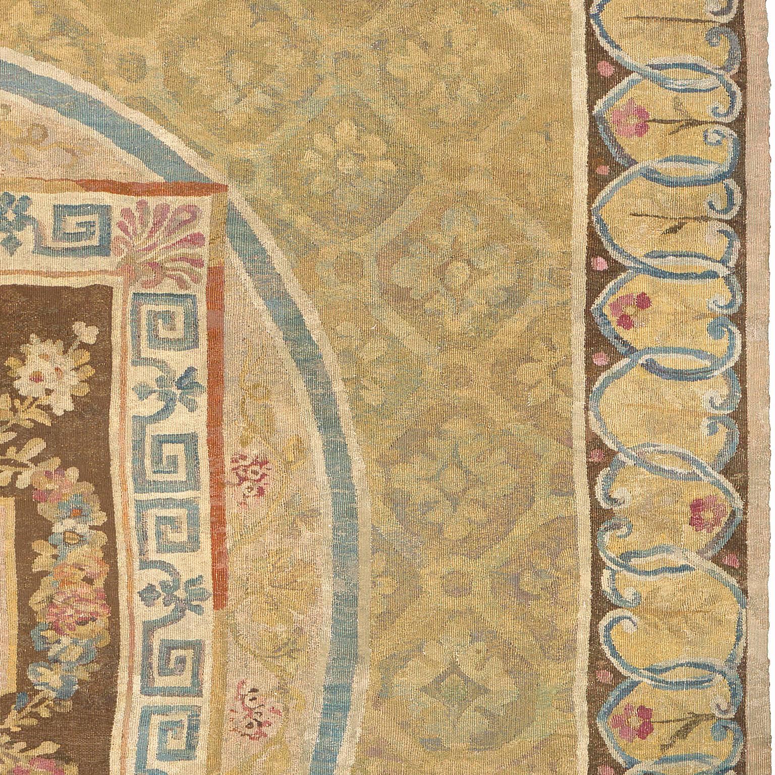 Tappeto Aubusson della fine del XVIII secolo In condizioni discrete in vendita a New York, NY