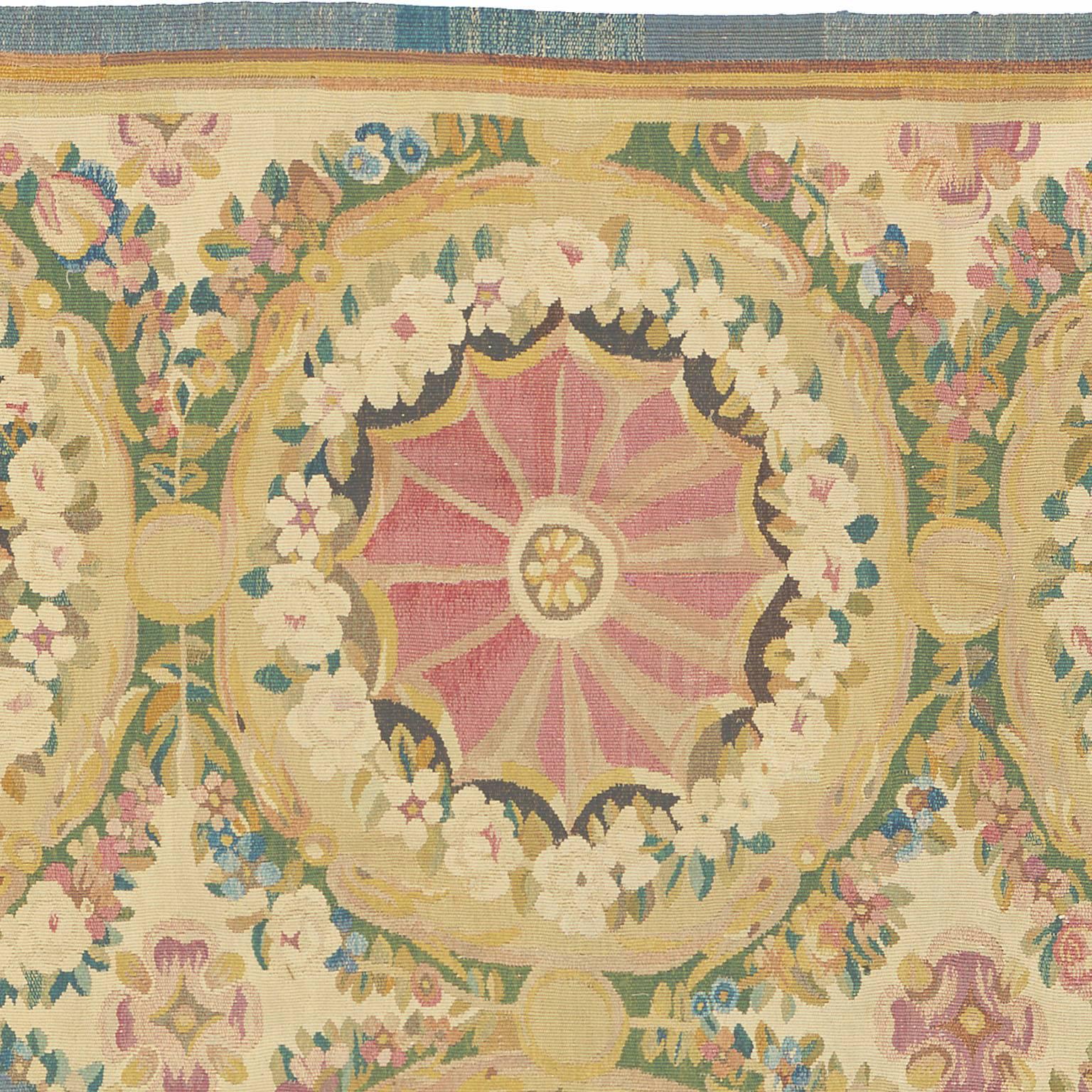 Hand-Woven Early 20th Century Aubusson Carpet For Sale