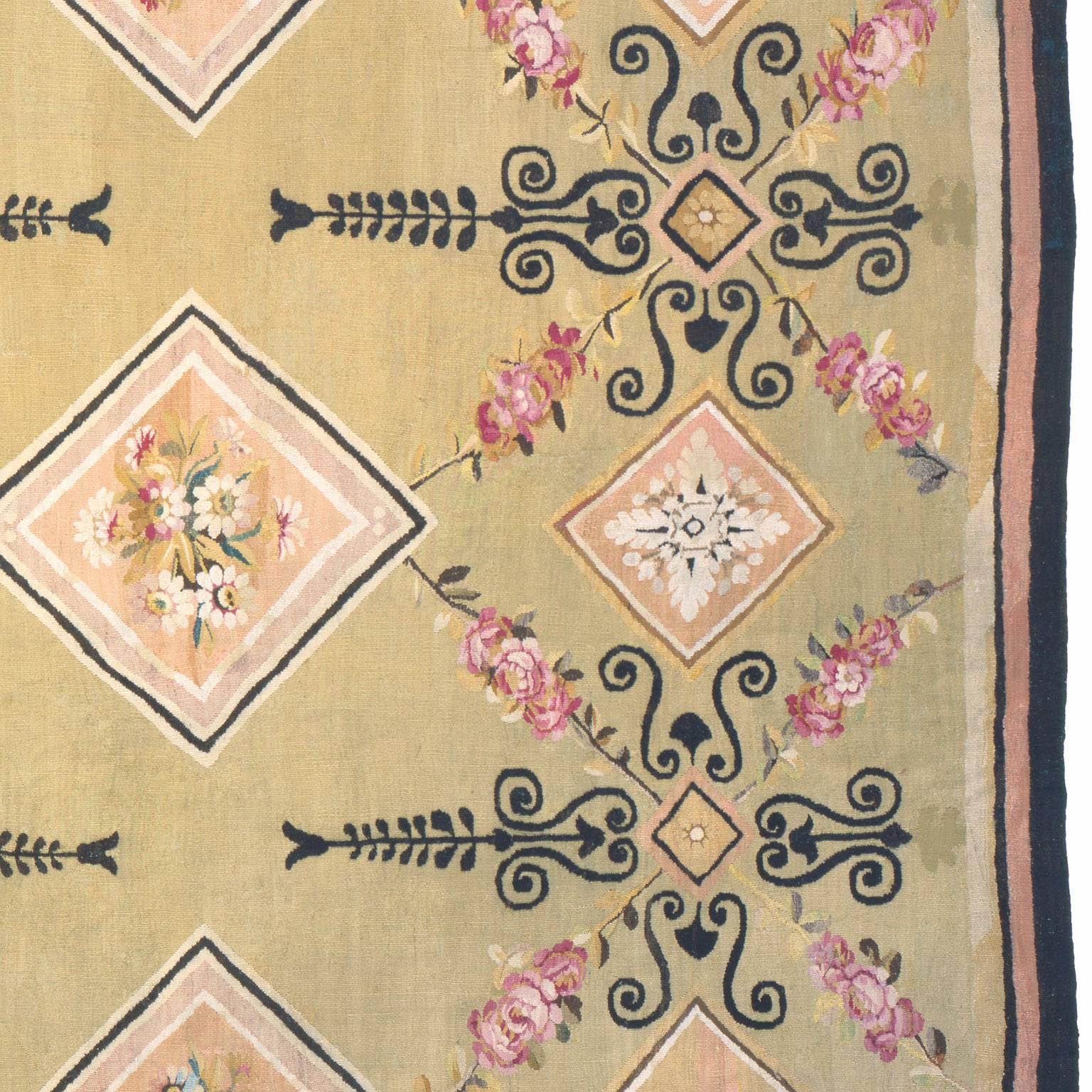 French Late 18th Century Aubusson Carpet For Sale