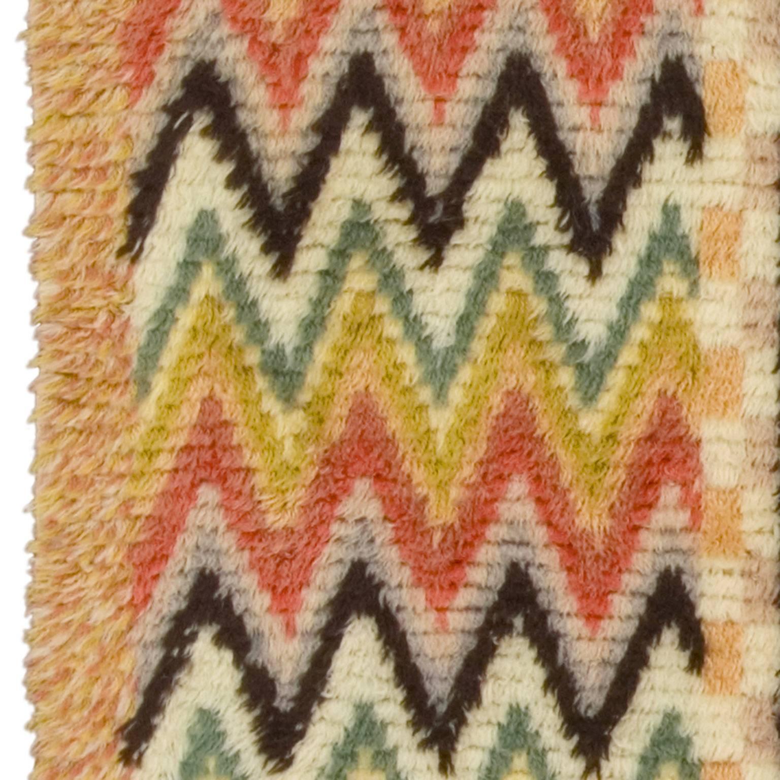 Wool Early 20th Century Swedish Rya Carpet For Sale