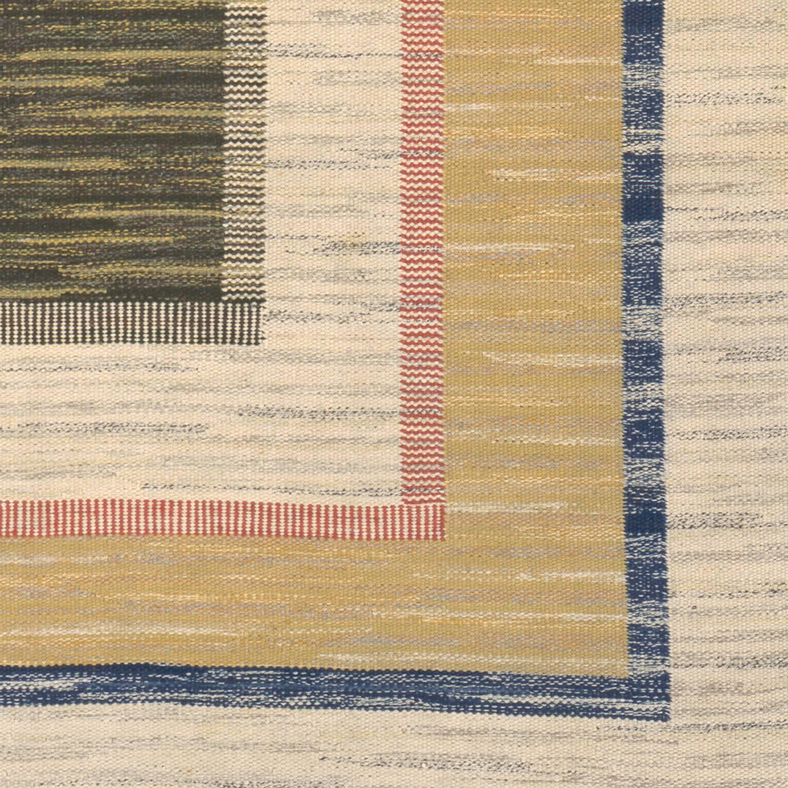 20th Century Swedish Flat-Weave Carpet by AB MMF In Good Condition For Sale In New York, NY