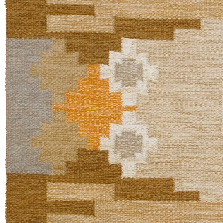 Mid-20th Century Swedish Flat-Weave Carpet In Good Condition For Sale In New York, NY