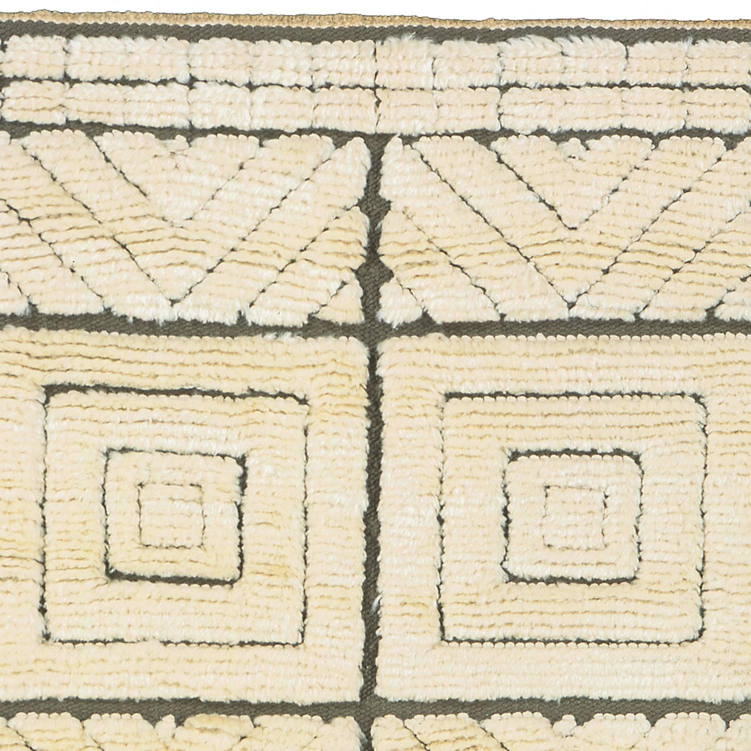 Suédois Tapis suédois à poils en relief du milieu du XXe siècle par Ingrid Hellman-Knafve en vente