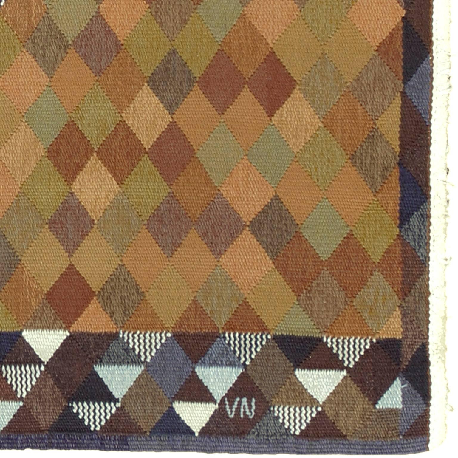 20th Century Swedish Flat-Weave Carpet In Good Condition For Sale In New York, NY