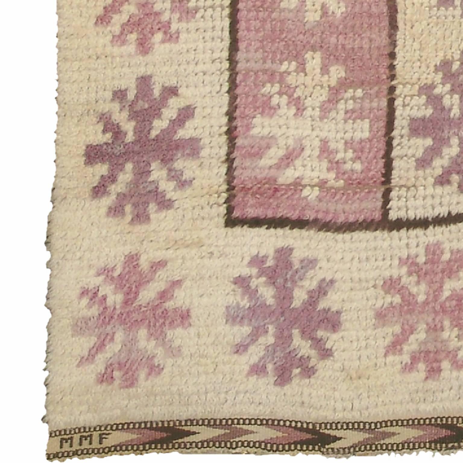 Mid-20th century Swedish pile carpet.
Sweden ca. 1940
handwoven
Initialed: MMF (Märta Måås-Fjetterström).