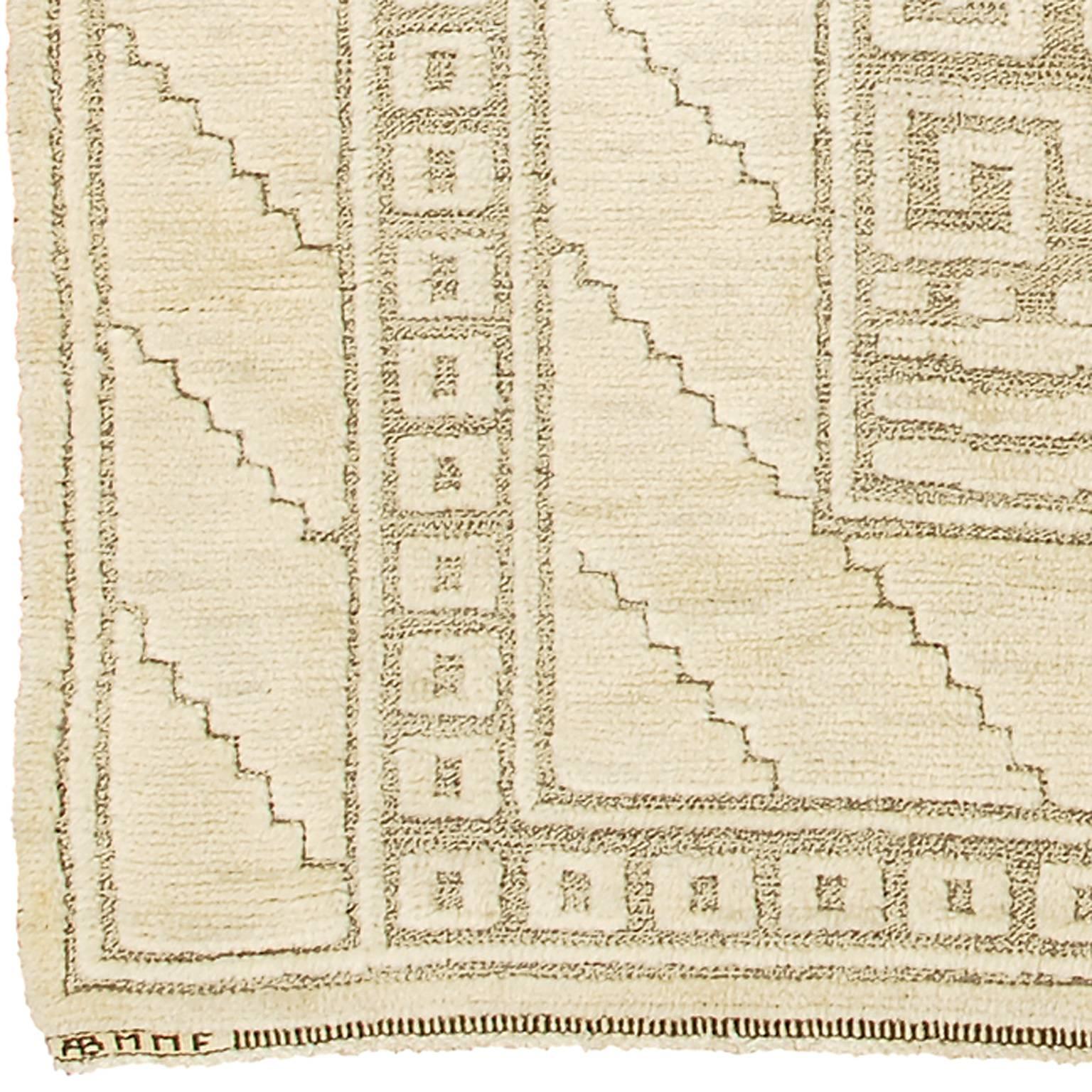 Mid-20th Century Swedish Pile and Flat-Weave Carpet
Initialed: AB MMF MH (AB Märta Måås-Fjetterström, Marin Hemmingsson).
Sweden, circa 1943.
100% wool on linen foundation.

This vintage Scandinavian rug evidence Marta Maas-Fjetterström