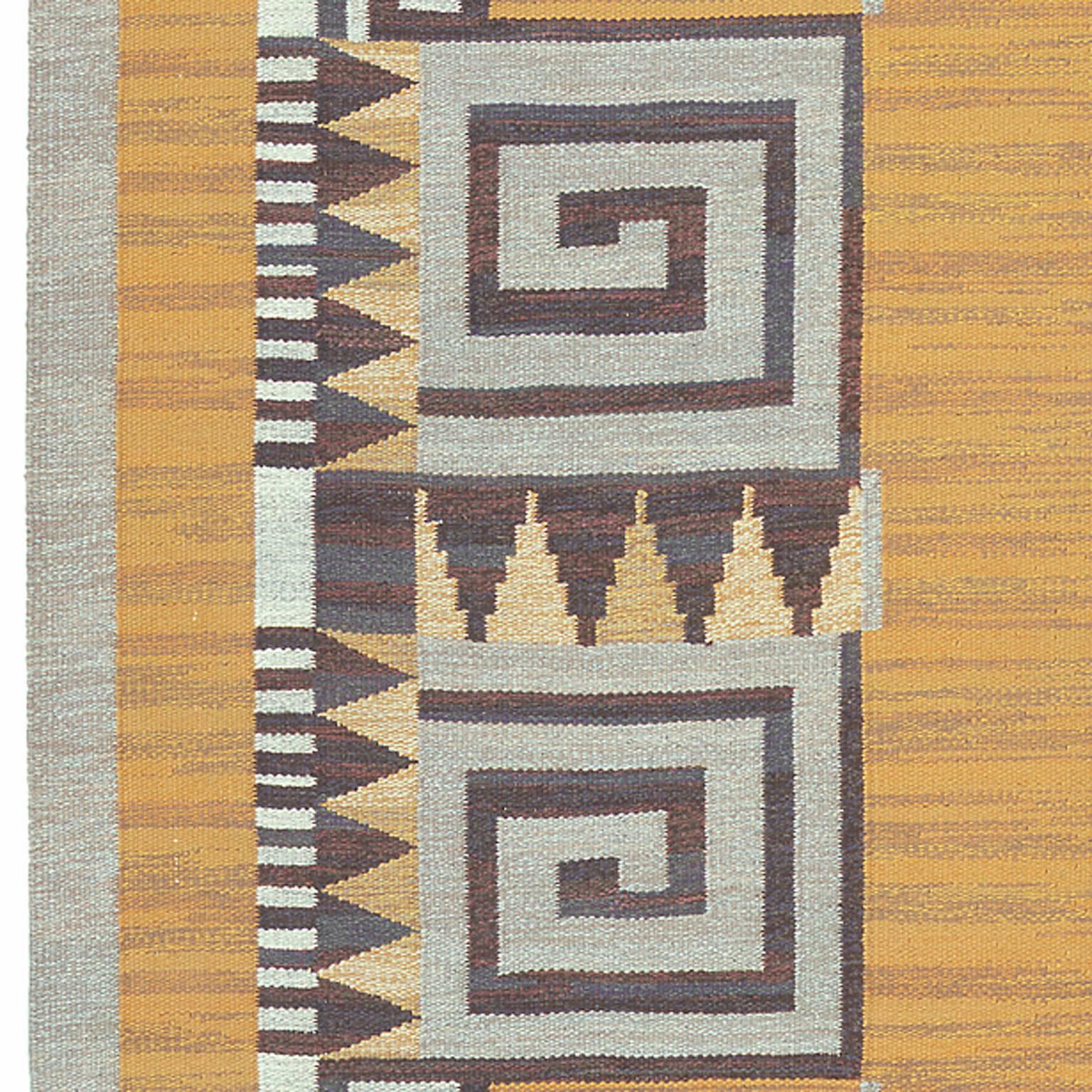 Hand-Woven Mid-20th Century Swedish Flat-Weave Carpet For Sale