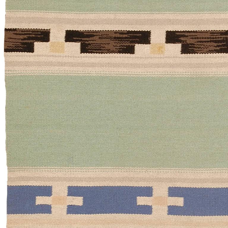 Mid-20th Century Swedish Flat-Weave Carpet For Sale 2