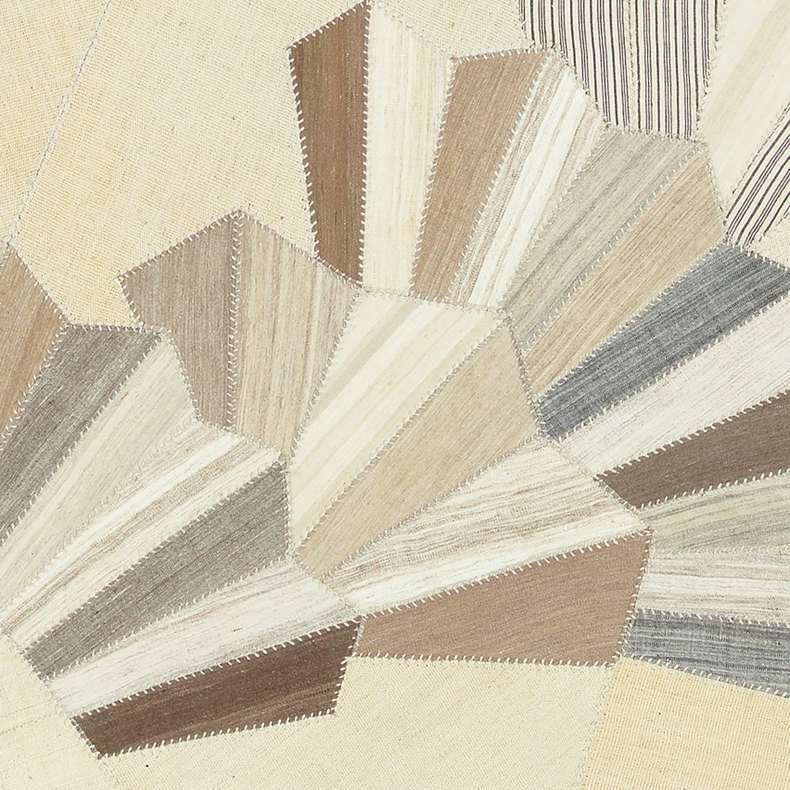 Kelimteppich, Vintage, mittleres 20. Jahrhundert (Wolle) im Angebot