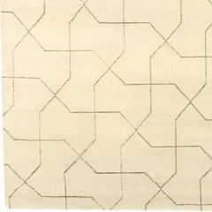 Contemporary 'Bow Tie' Carpet