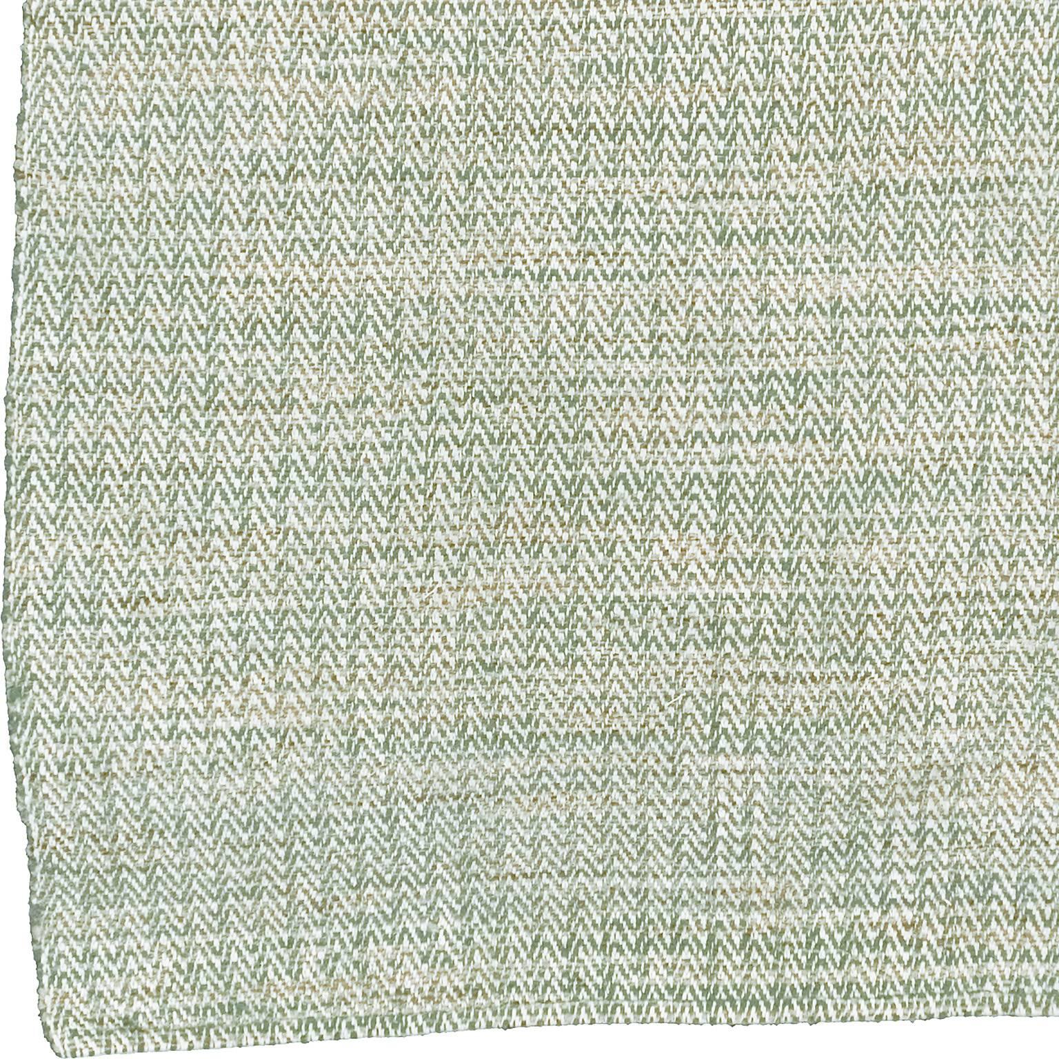 Tappeto sardo contemporaneo
Modello a spina di pesce, 90% lana e 10% cotone.
