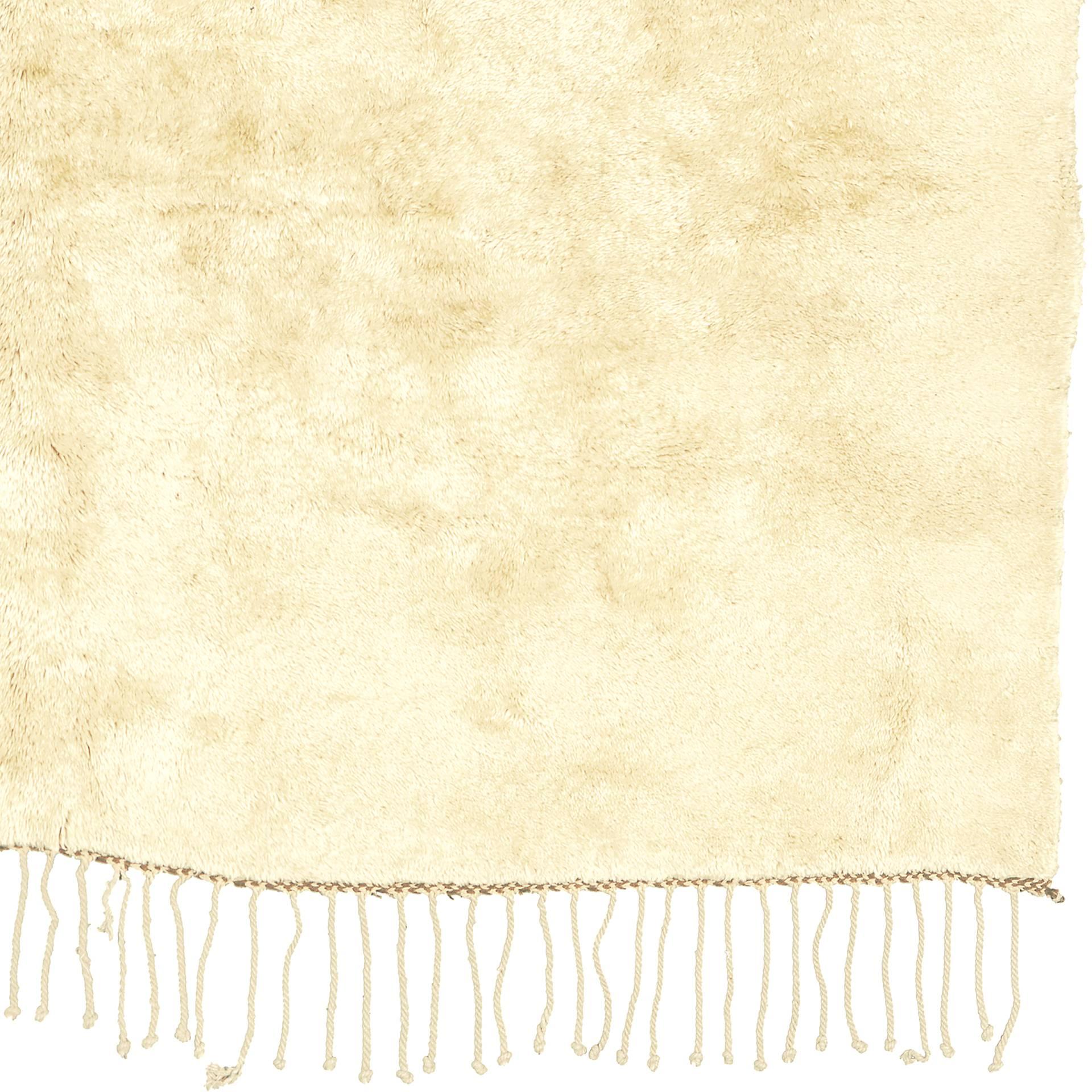 Beni Ourain carpet, Morocco. Originating from the Northeastern Azilal province of the Moroccan High Atlas region, this fascinatingly modern and minimal rug was instinctively woven by Berber tribes.