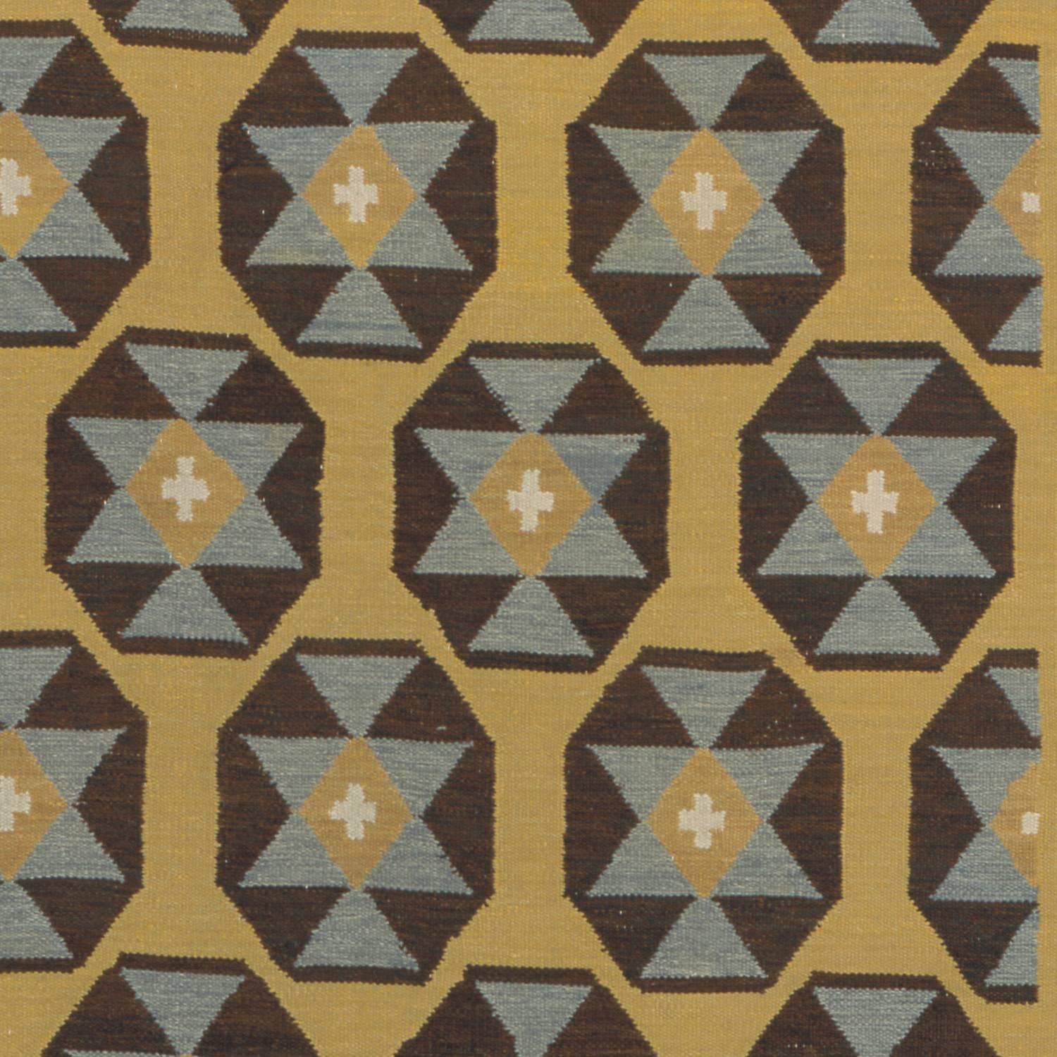 Hand-Woven 20th Century Swedish Flat-Weave Carpet For Sale