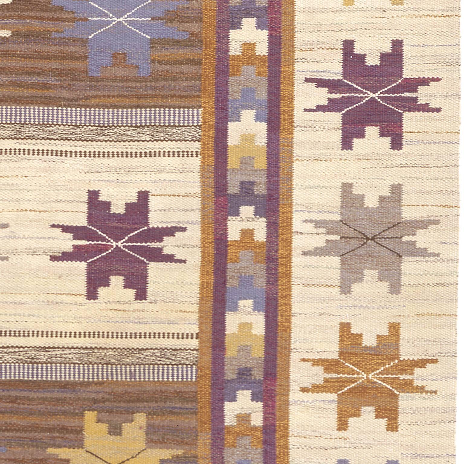 Vintage Swedish Carpet by Marta Maas-Fjetterström In Good Condition For Sale In New York, NY