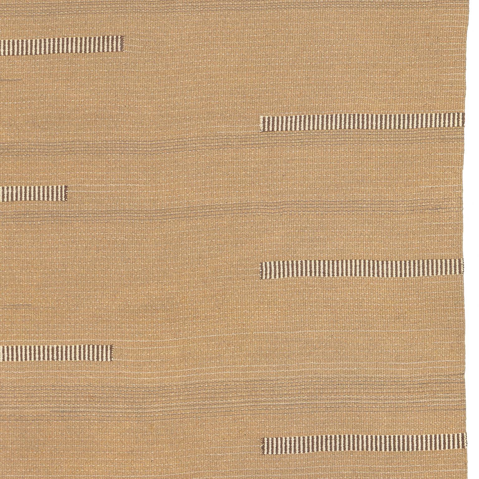 20th Century Finnish Flat-Weave Carpet In Good Condition For Sale In New York, NY