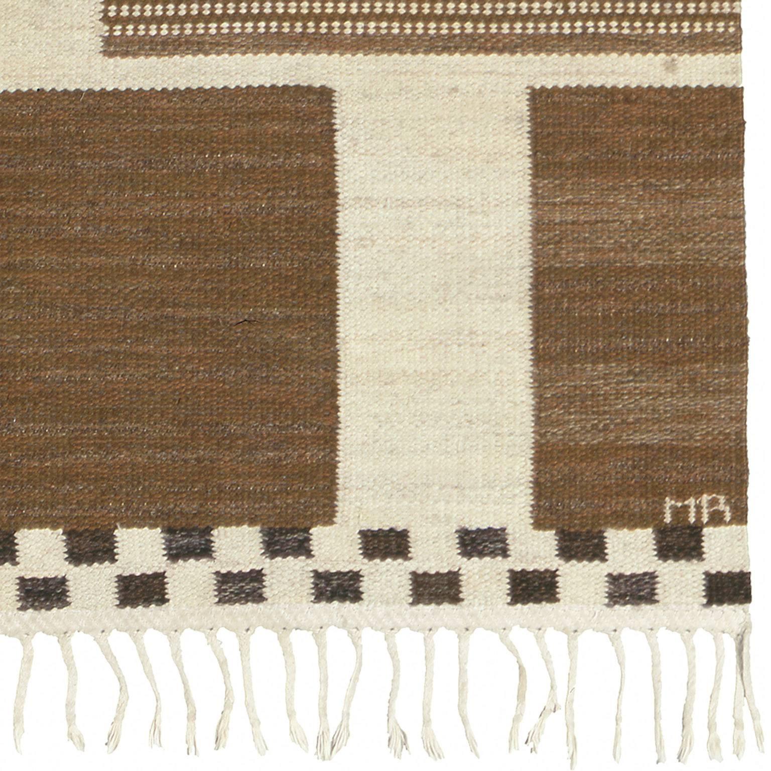 Wool Late 20th Century Swedish Flat-Weave Carpet For Sale