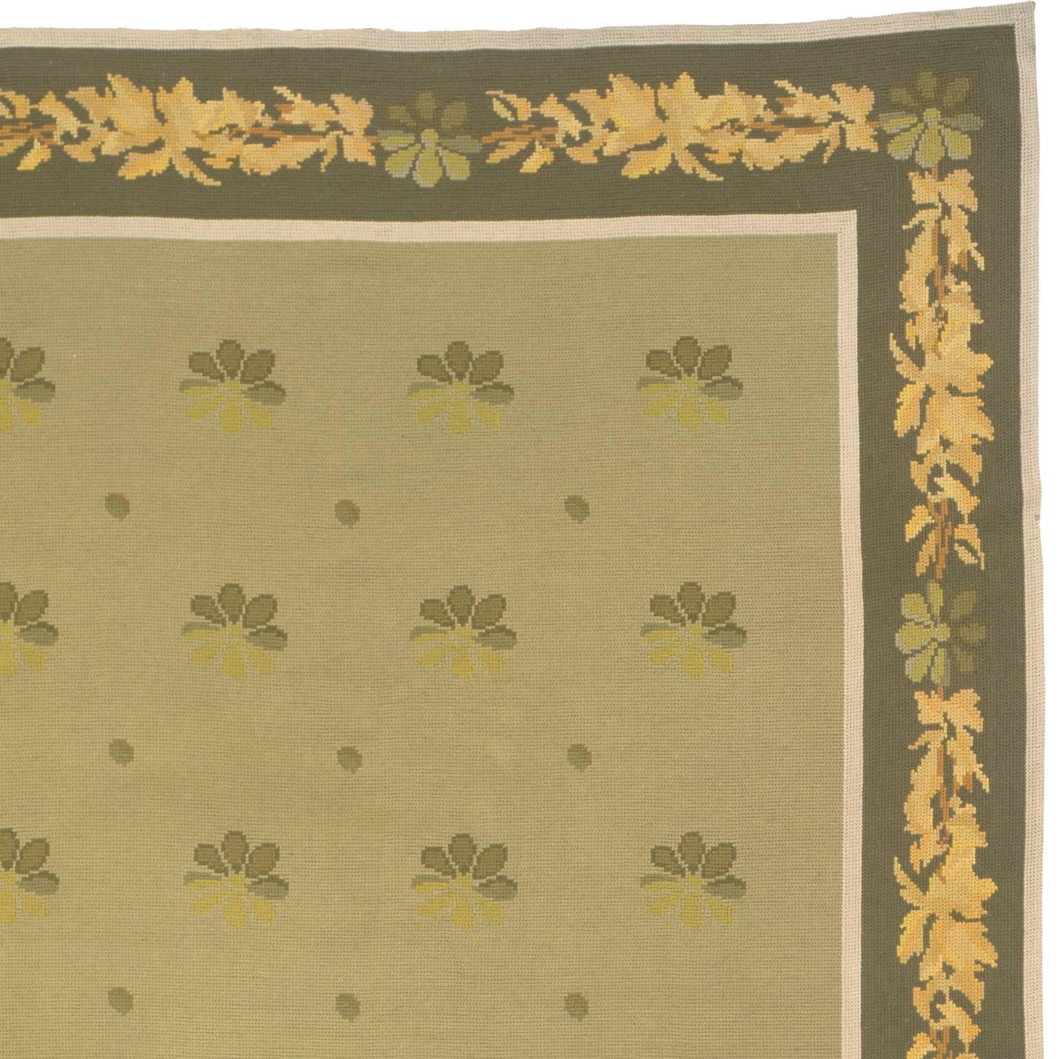 Portuguese Arraiolos Carpet, 1940 For Sale