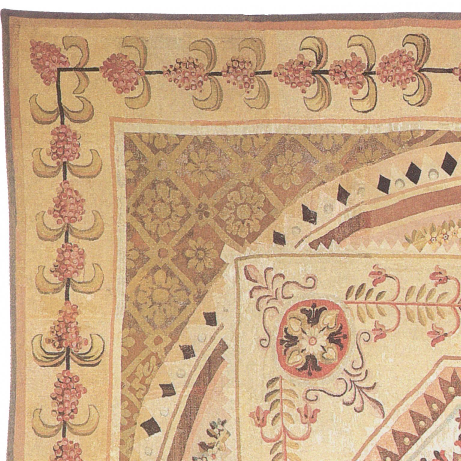 French Aubusson rug, 1800
France, circa 1800
Directoire Period
This carpet is characteristic of the Neoclassical style in vogue at the end of the 18th and beginning of the 19th centuries.