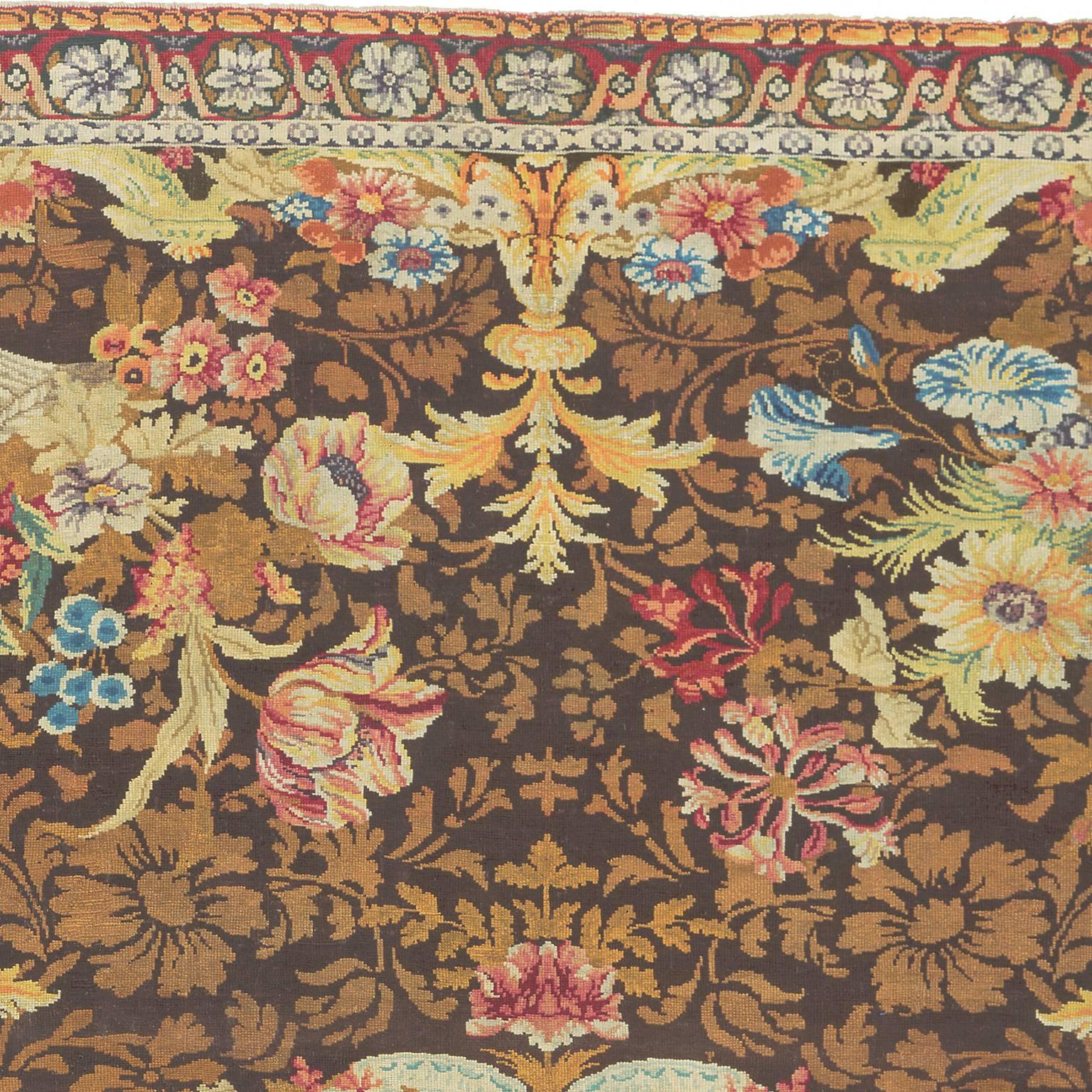 English Axminster Rug, 1780 In Good Condition For Sale In New York, NY