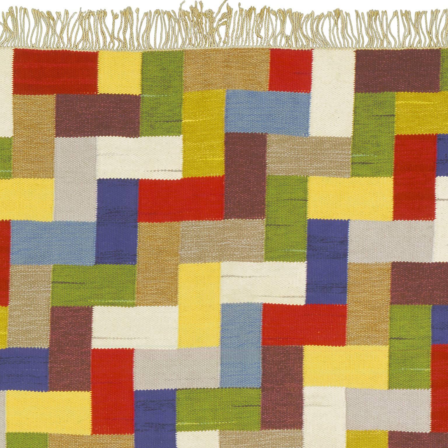 Mid-20th Century Swedish Flat-Weave Carpet by Ingrid Hellman-Knafve In Excellent Condition For Sale In New York, NY