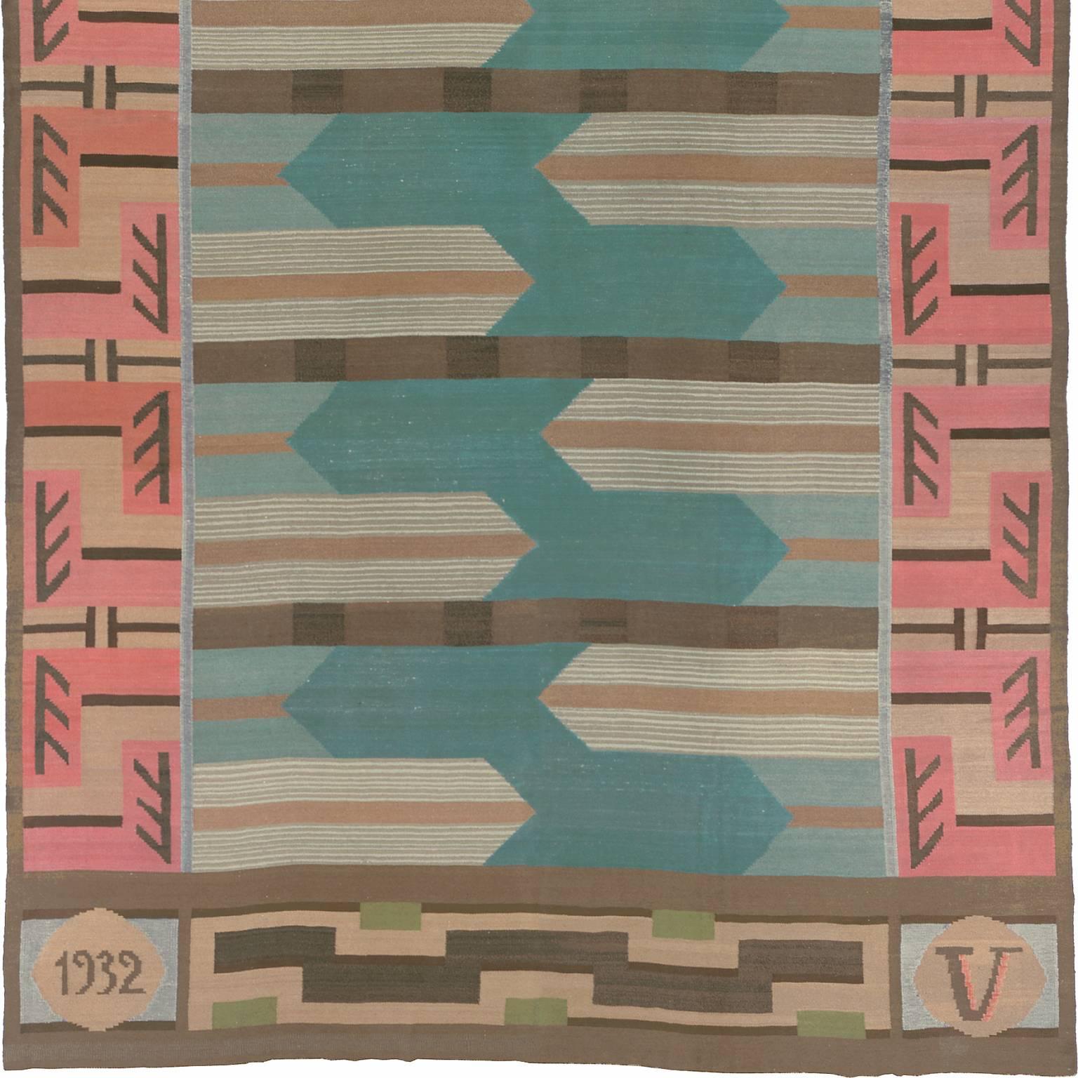 'V' mid-20th century Finnish flat rug by Greta Skogster 
Finland, circa 1932-1933
Designed by Greta Skogster, 1929
Woven by Kiikan Kotomo
Handwoven.