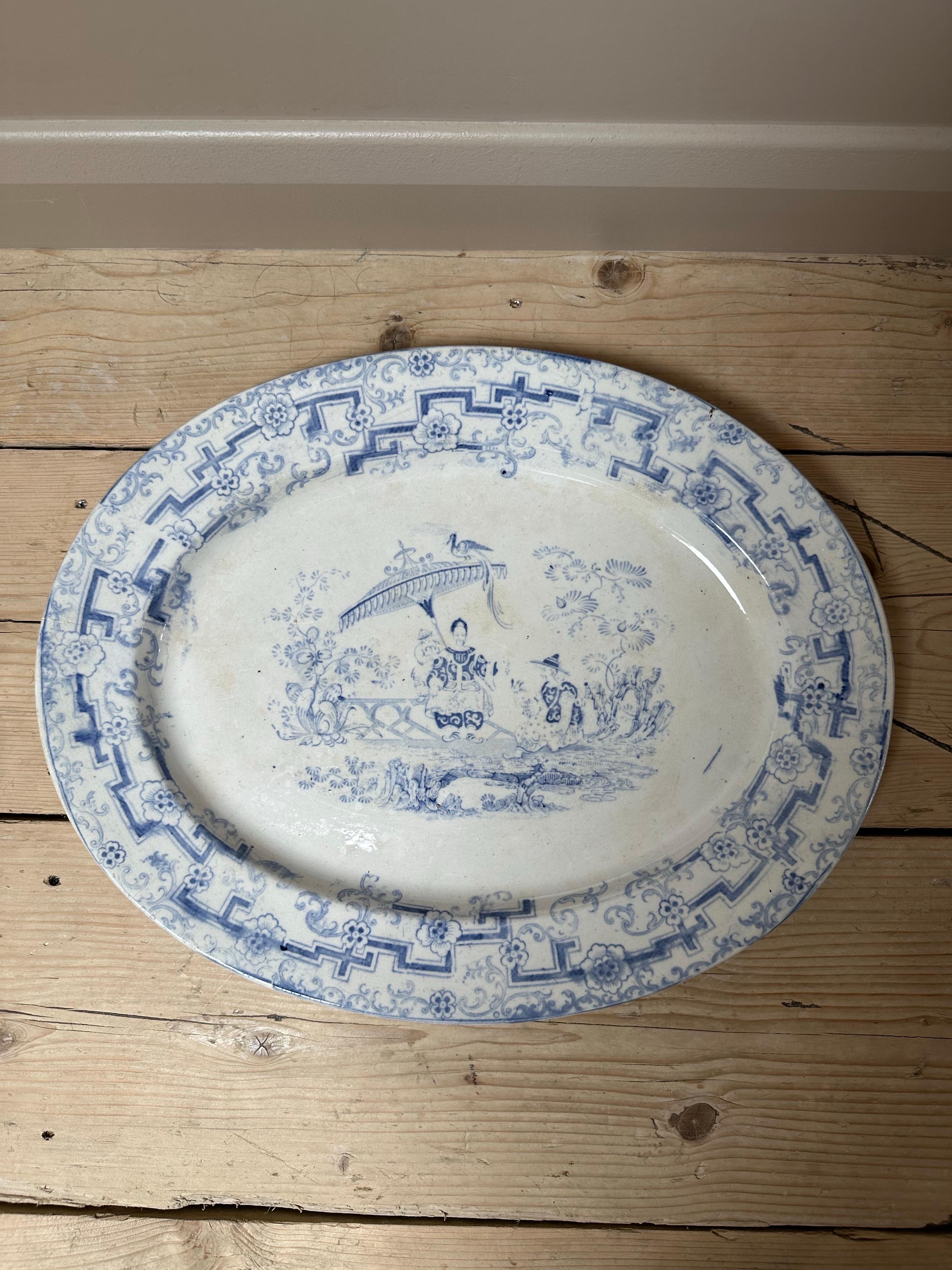 Grand plat Pyrex à motif de saule, fin des années 1800 en vente 6
