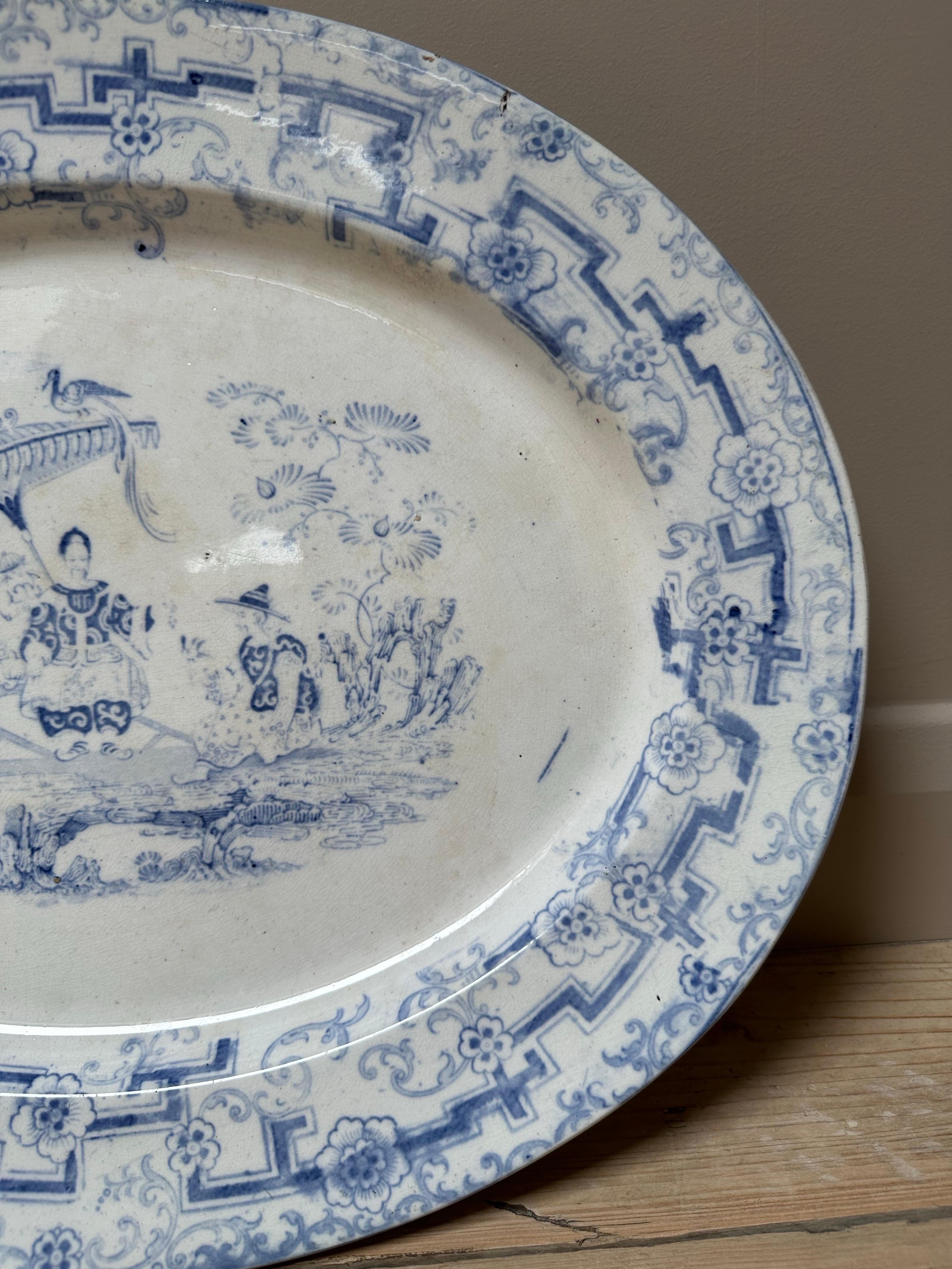 Grand plat Pyrex à motif de saule, fin des années 1800 en vente 7