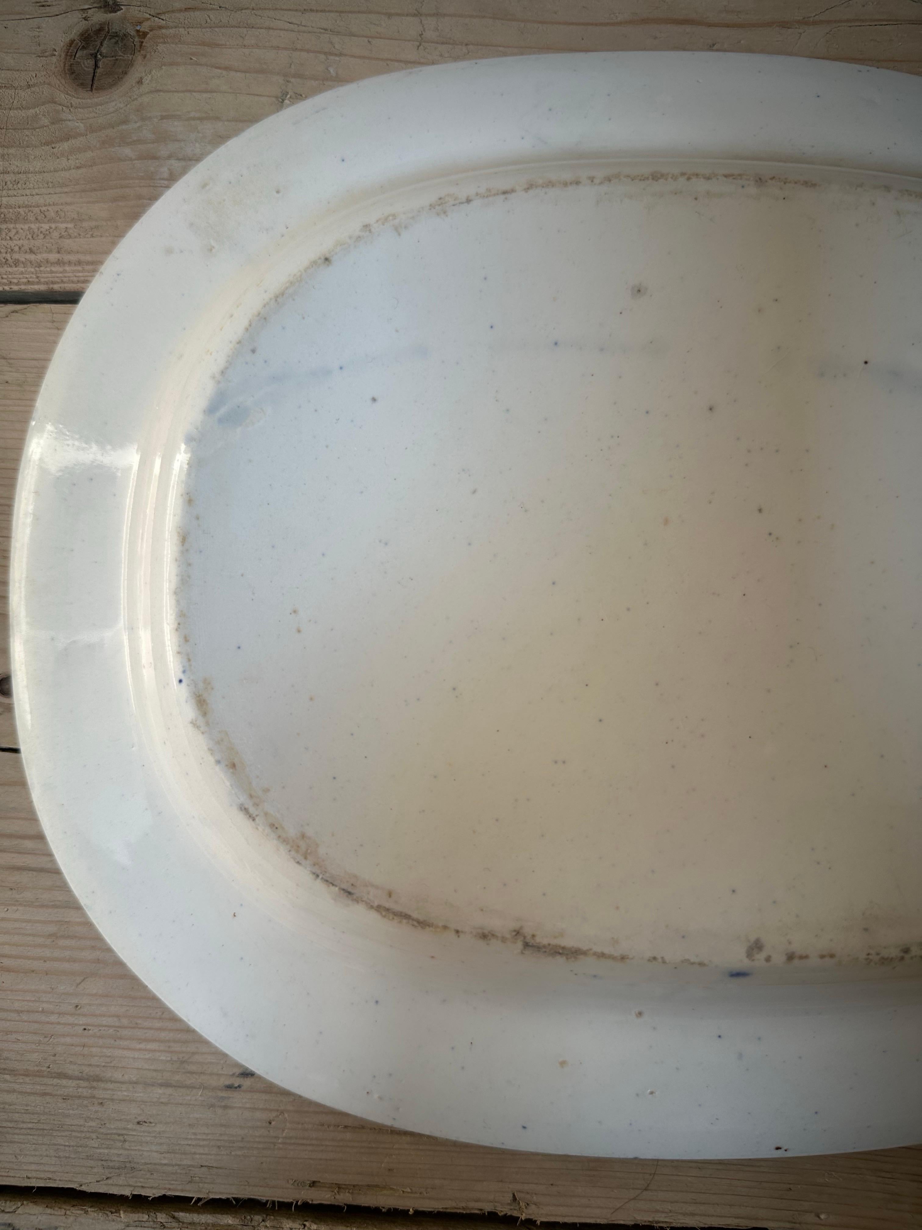 Plat moyen bleu et blanc en forme de faisan asiatique, 19e siècle en vente 10