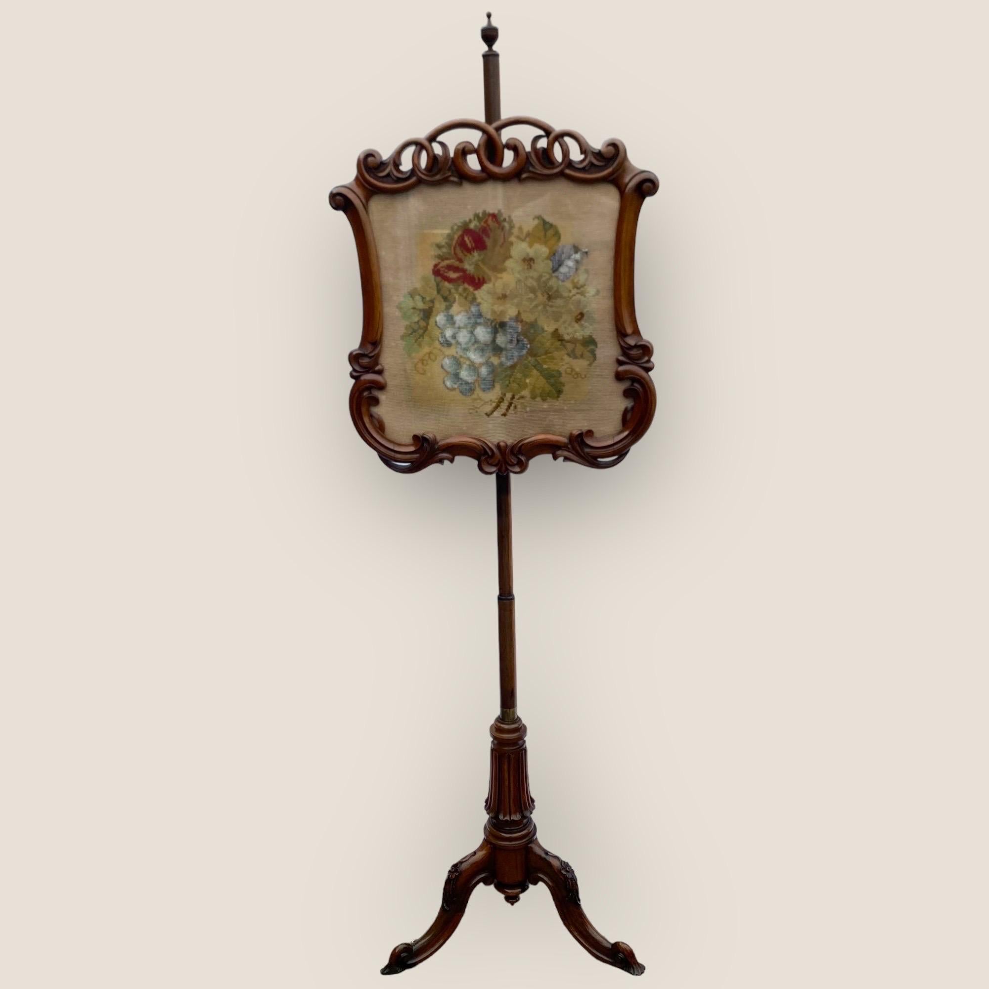English Early Victorian Rosewood & Floral Tapestry Pole Fire Screen Tripod Base For Sale 2